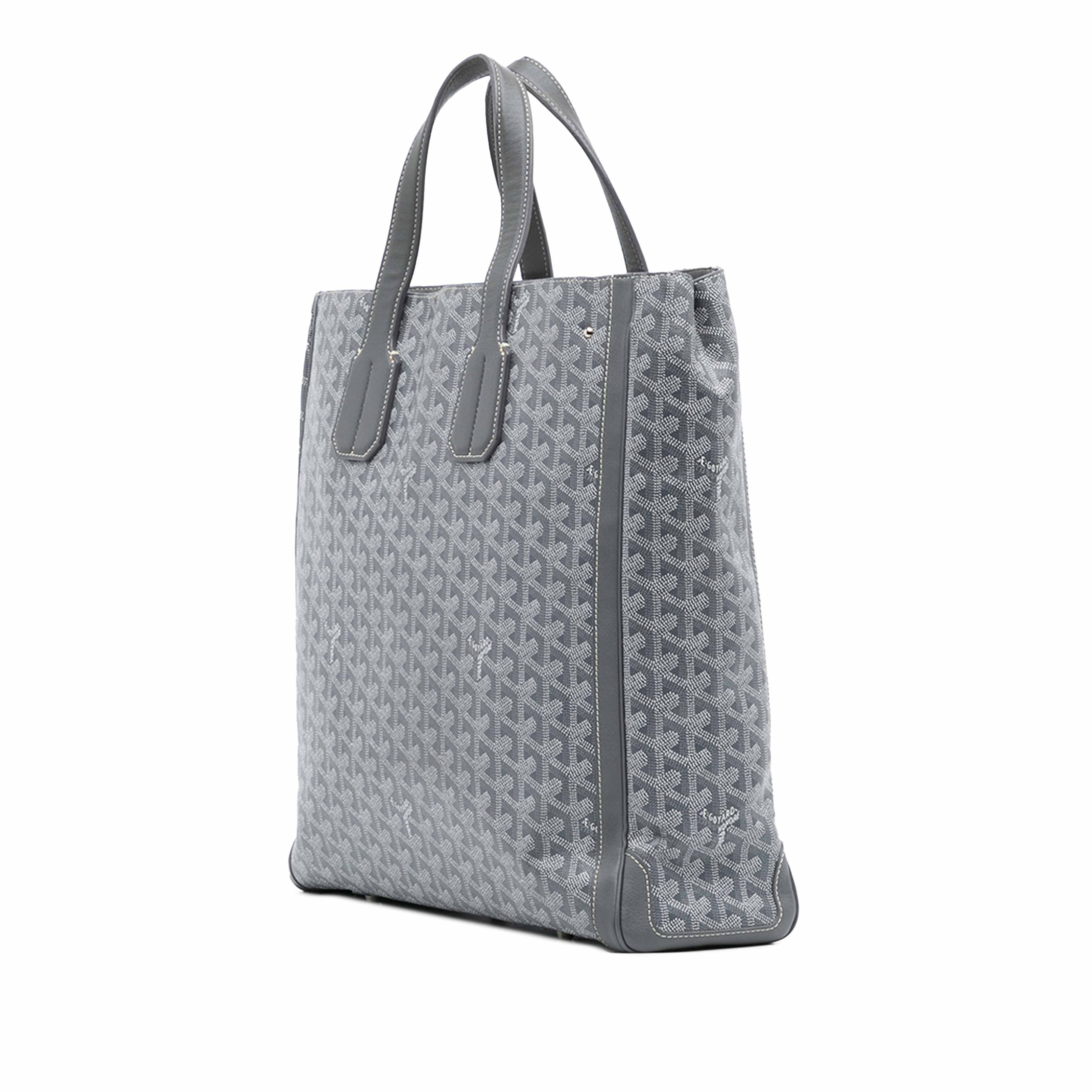 Goyard Goyardine Voltaire, från Luxclusif, i färgen gray. Klicka för att öppna bilden i stort format