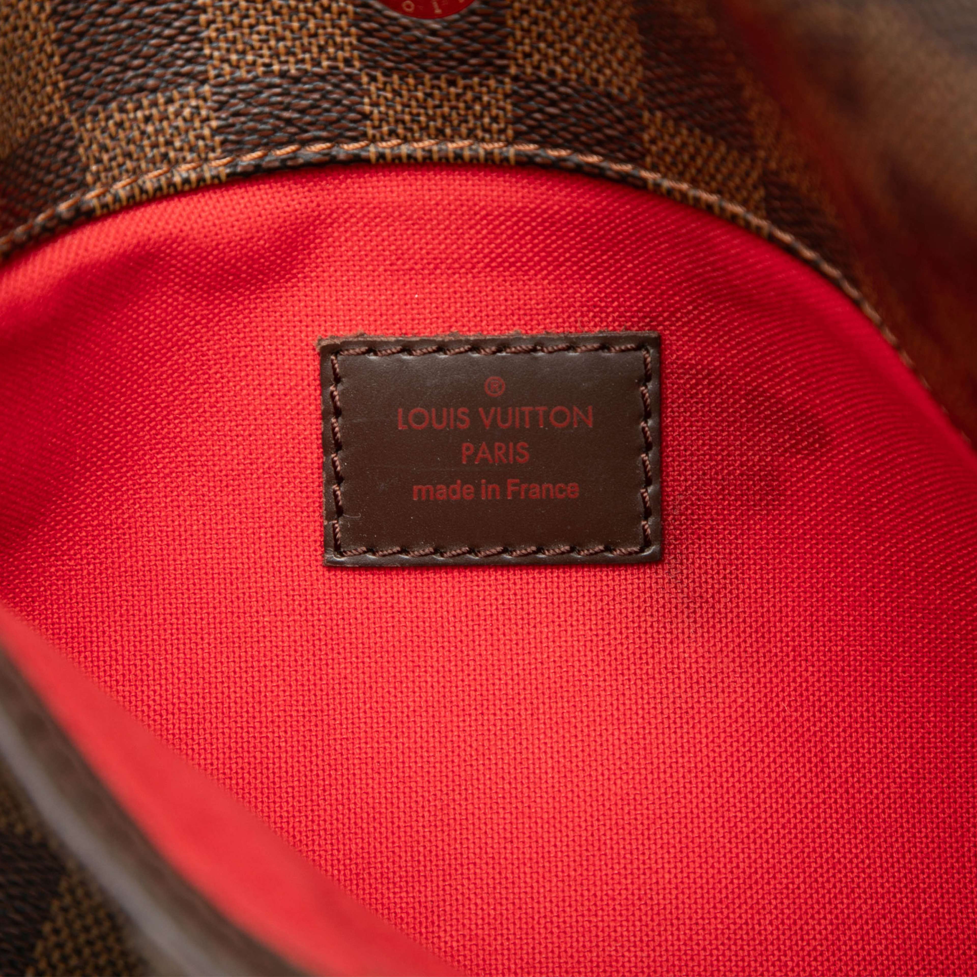 Louis Vuitton Damier Ebene Bloomsbury Pm, från Luxclusif, i färgen brun. Klicka för att öppna bilden i stort format