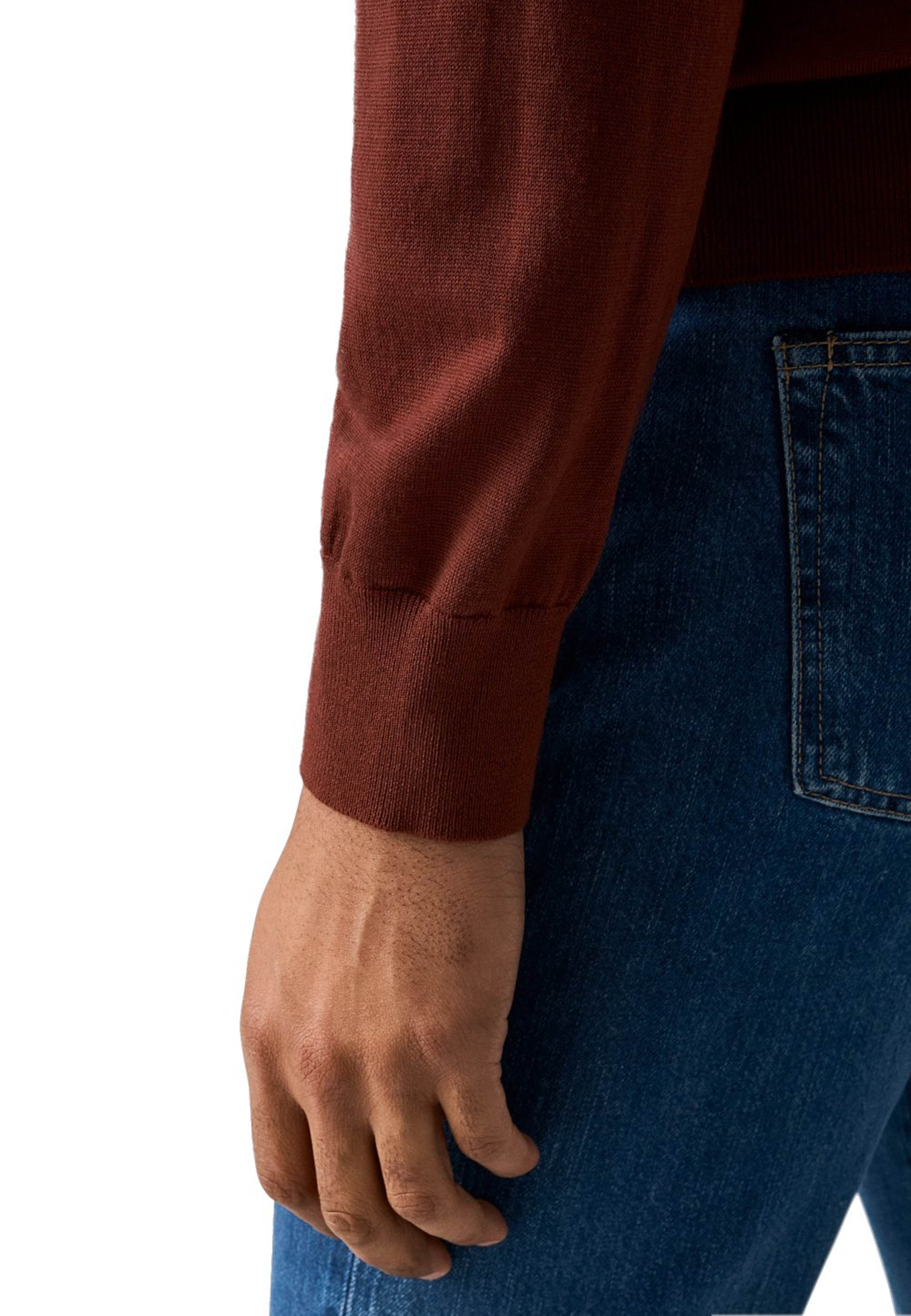 Stickad Crew Neck