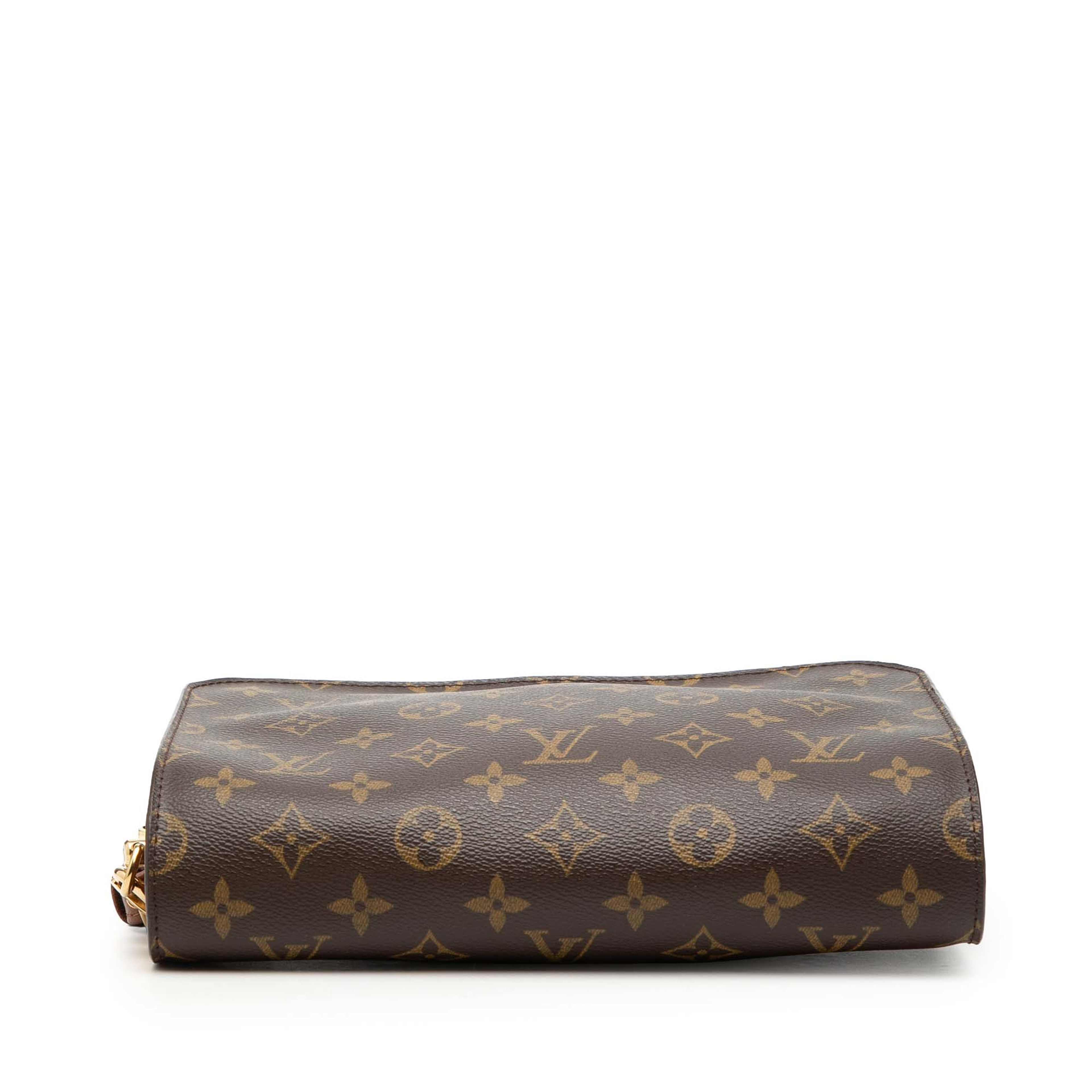 Louis Vuitton Monogram Orsay, från Luxclusif, i färgen brown. Klicka för att öppna bilden i stort format