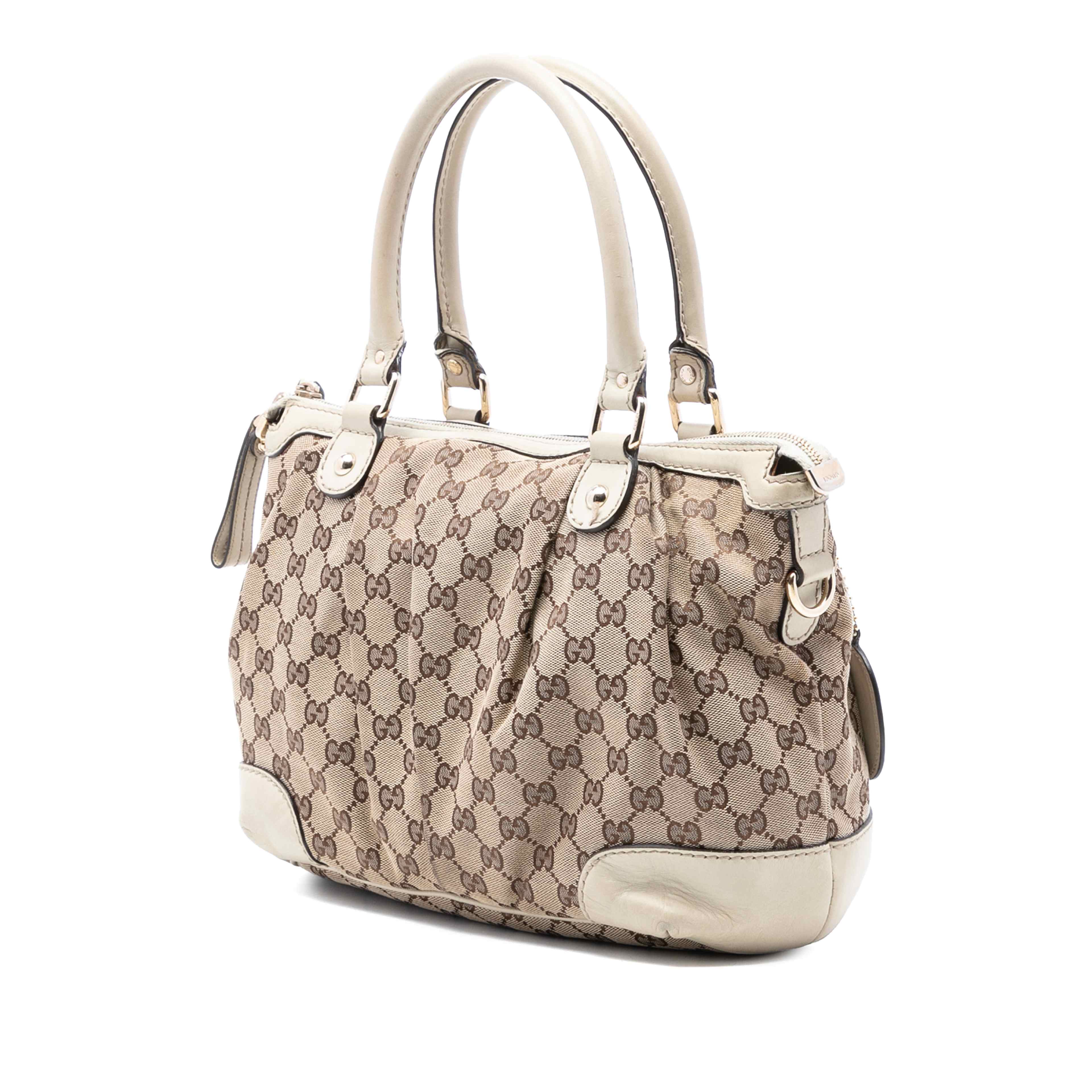 Gucci Gg Canvas Sukey Satchel, från Luxclusif, i färgen beige. Klicka för att öppna bilden i stort format