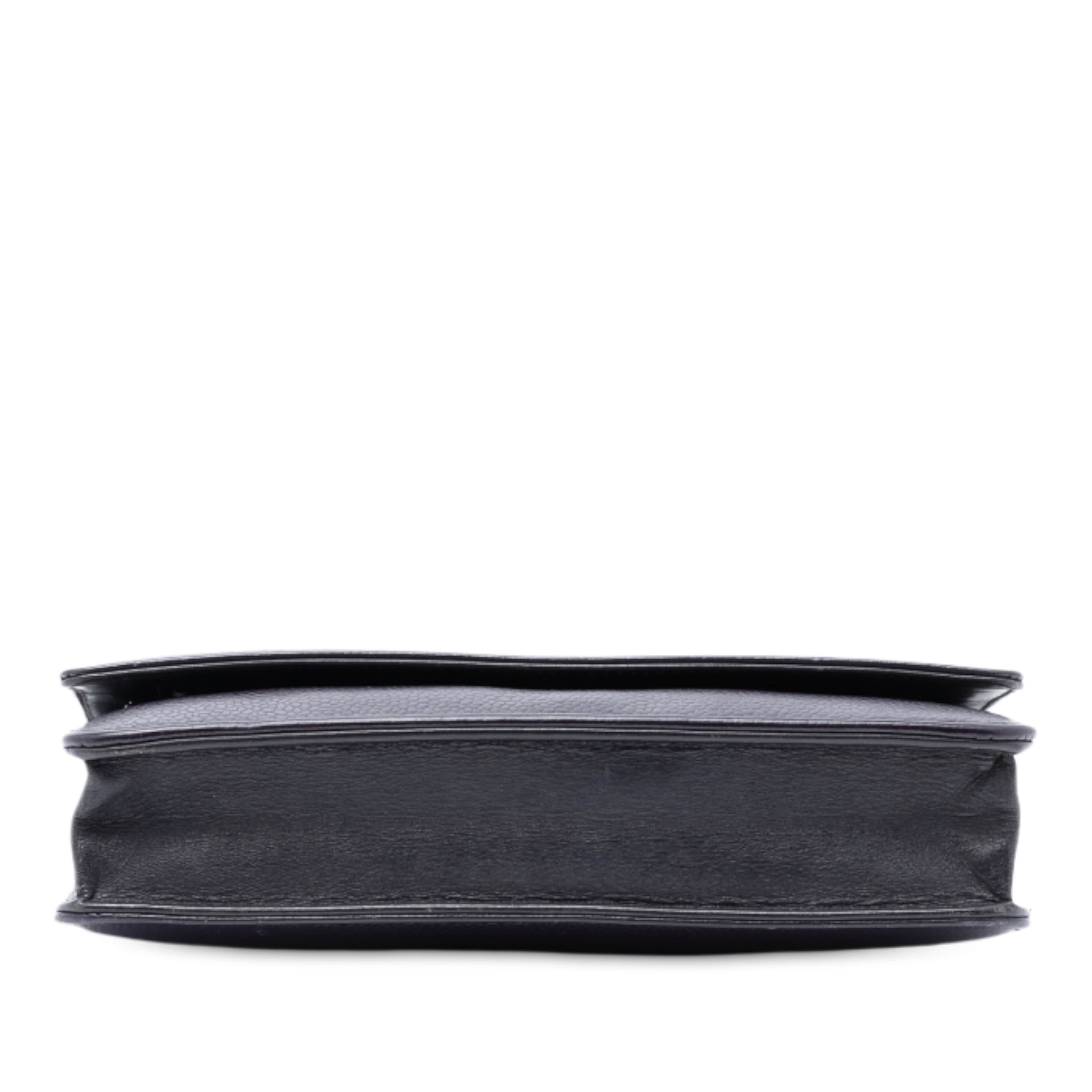 Chanel Cc Caviar Wallet On Chain, från Luxclusif, i färgen plum. Klicka för att öppna bilden i stort format