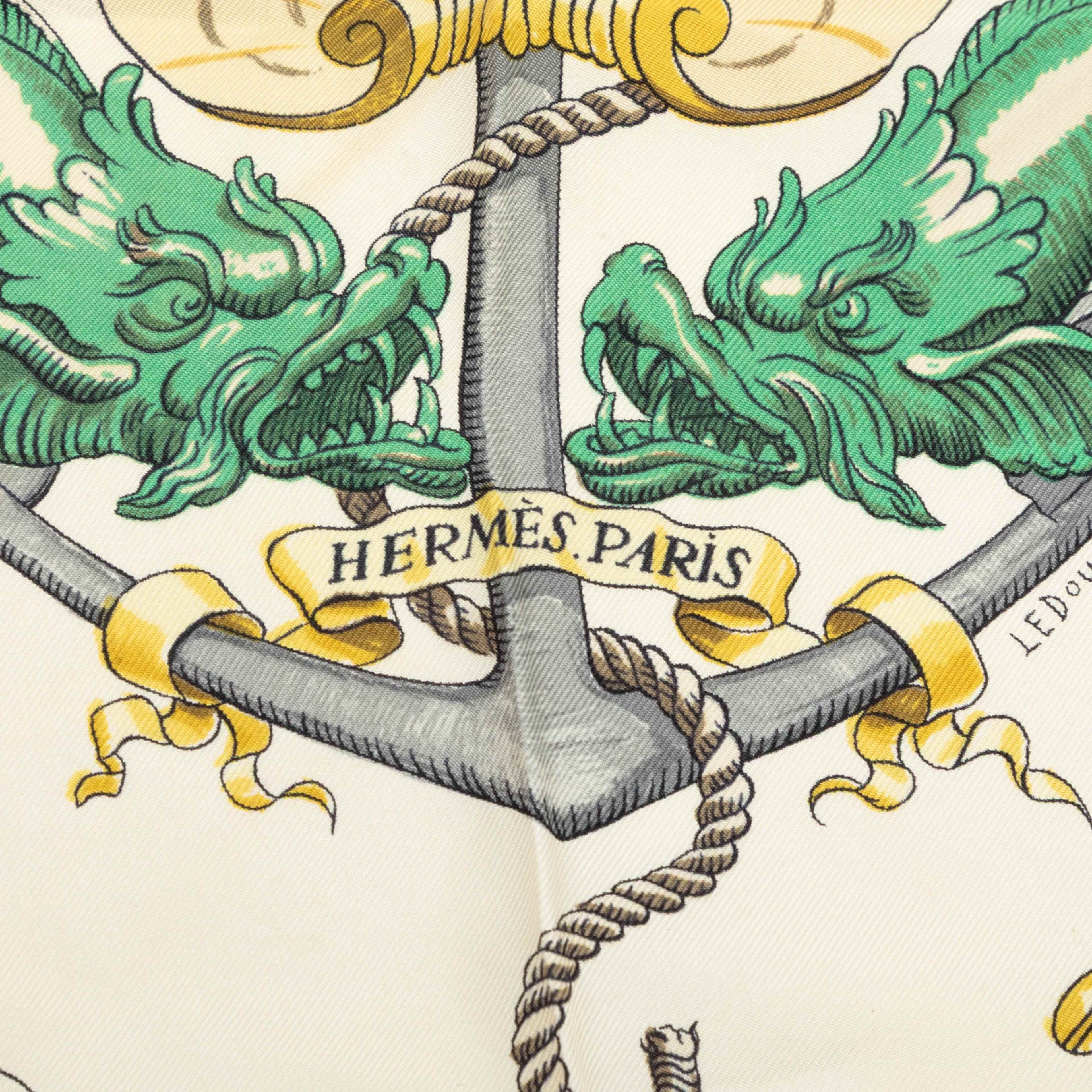 Hermès Pavois Silk Scarf 90, från Luxclusif, i färgen vit. Klicka för att öppna bilden i stort format