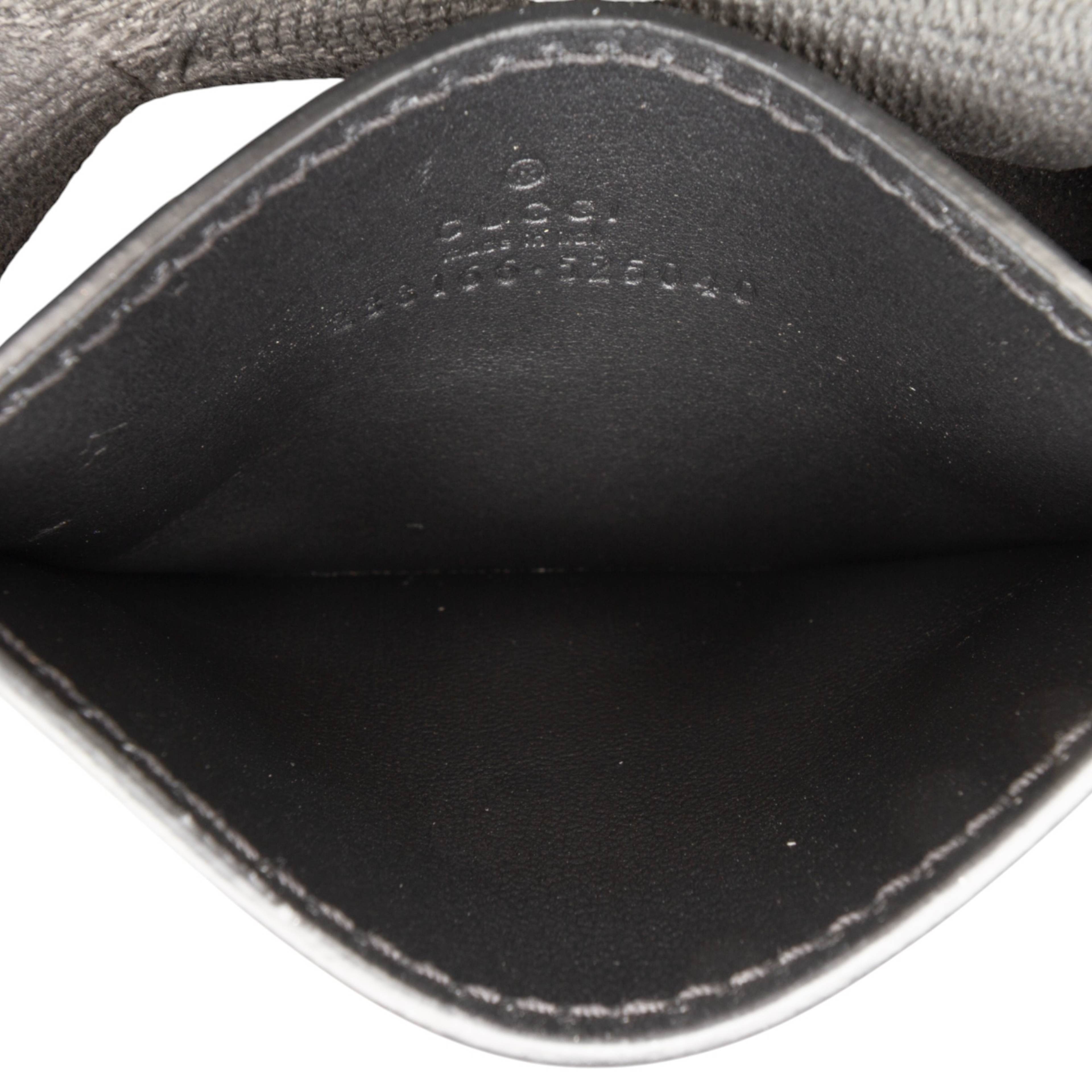 Gucci Guccissima Card Holder, från Luxclusif, i färgen black. Klicka för att öppna bilden i stort format