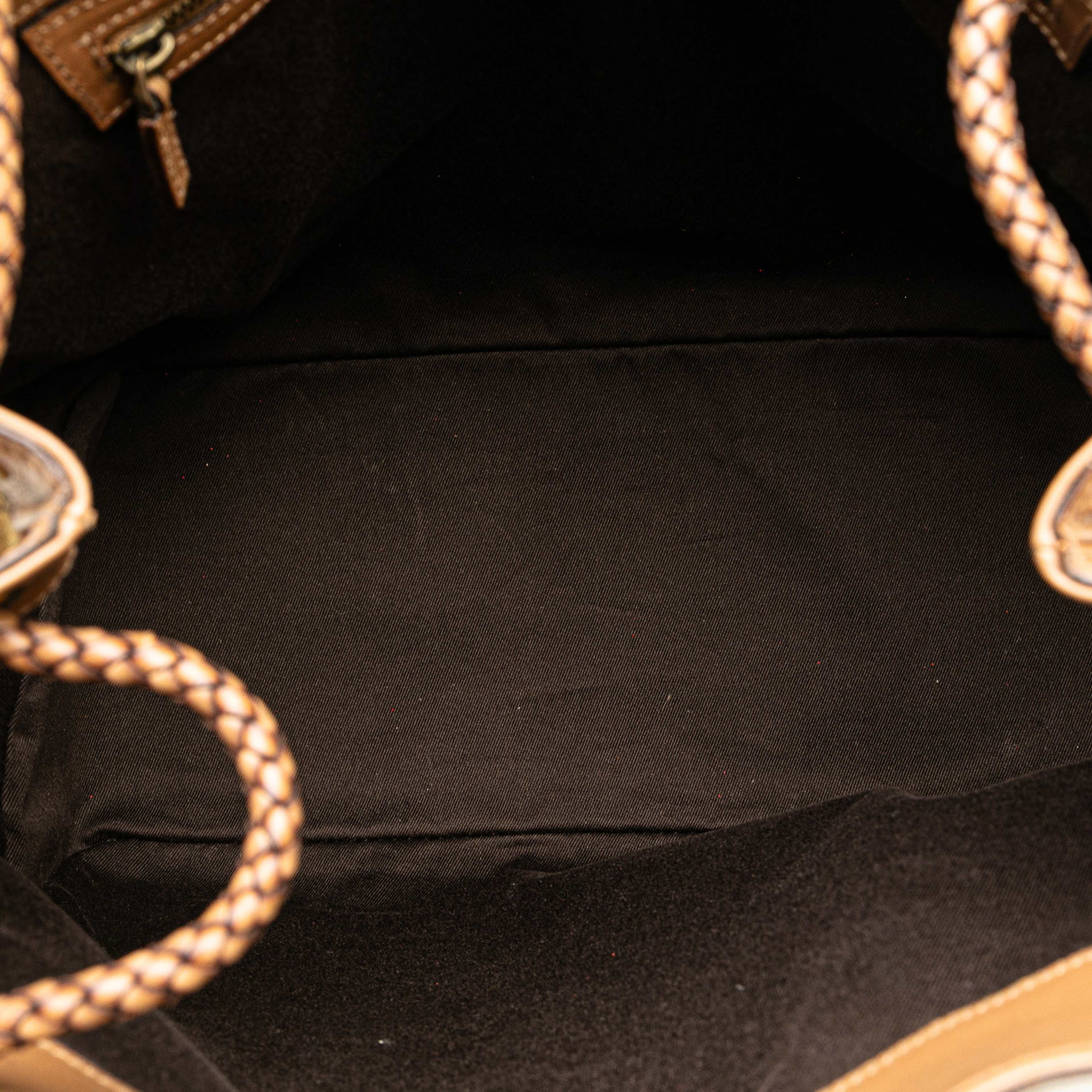 Gucci Gg Canvas Gifford Tote