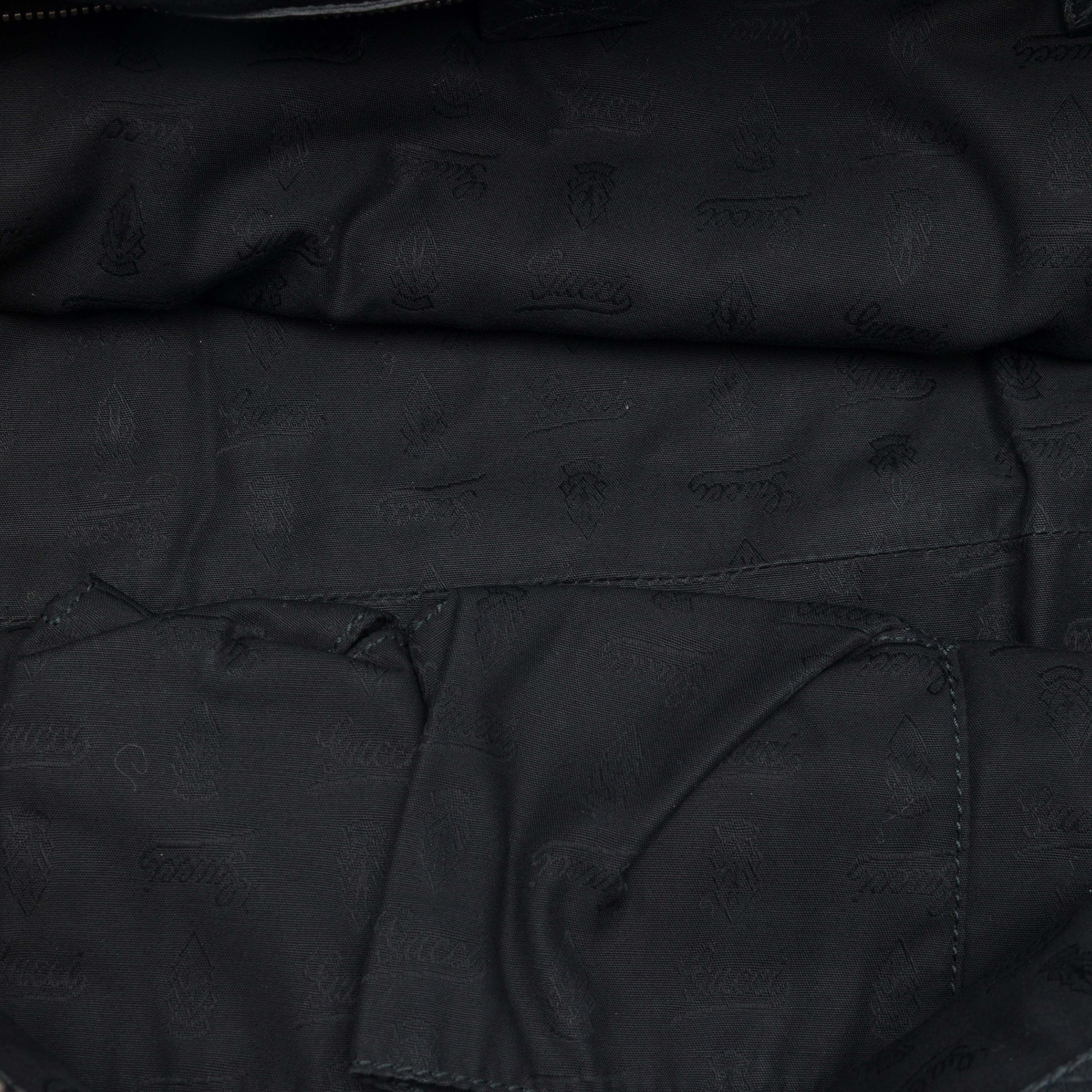 Gucci Medium Calfskin Bamboo Bar Tote, från Luxclusif, i färgen svart. Klicka för att öppna bilden i stort format