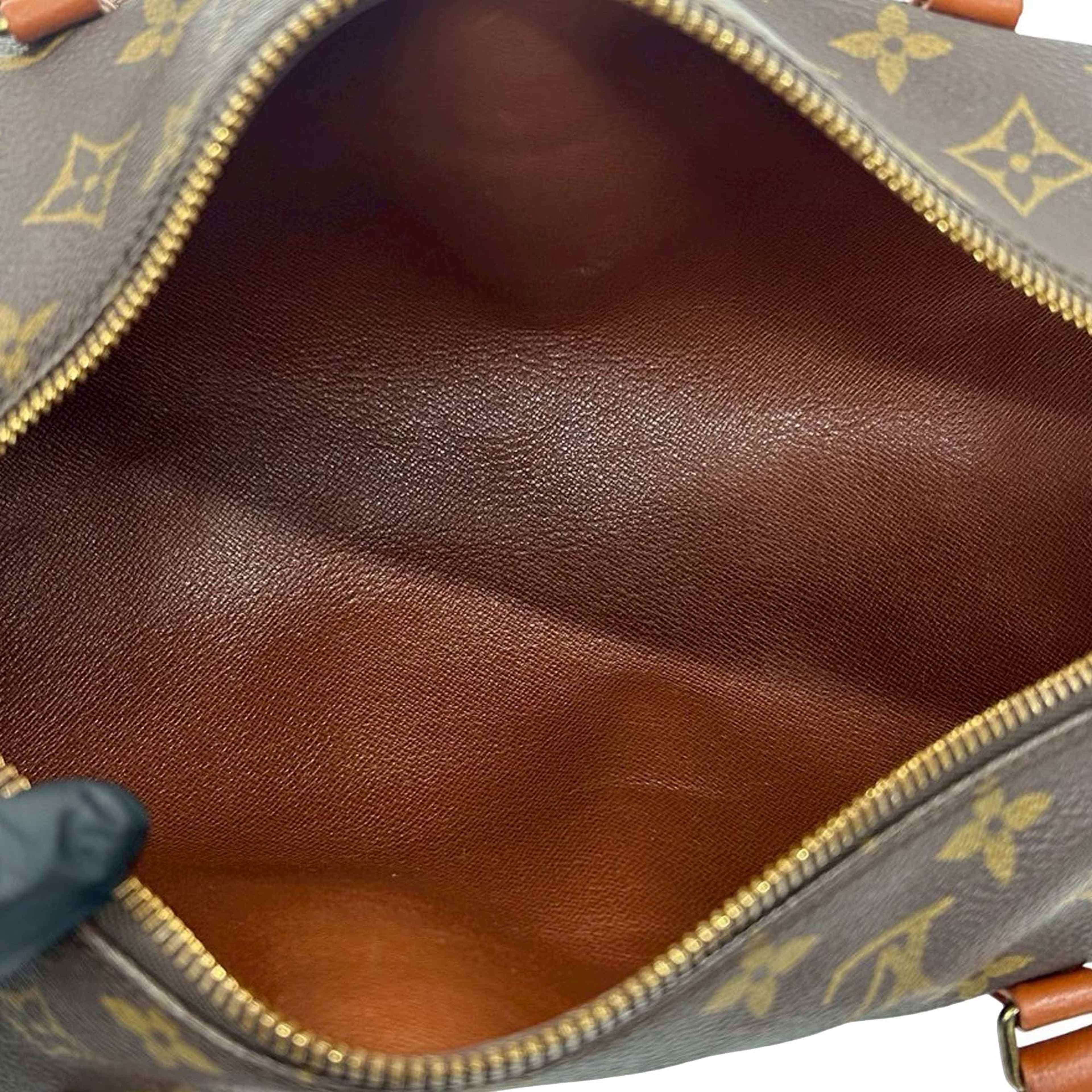 Louis Vuitton Monogram Papillon 30, från Luxclusif, i färgen brown. Klicka för att öppna bilden i stort format