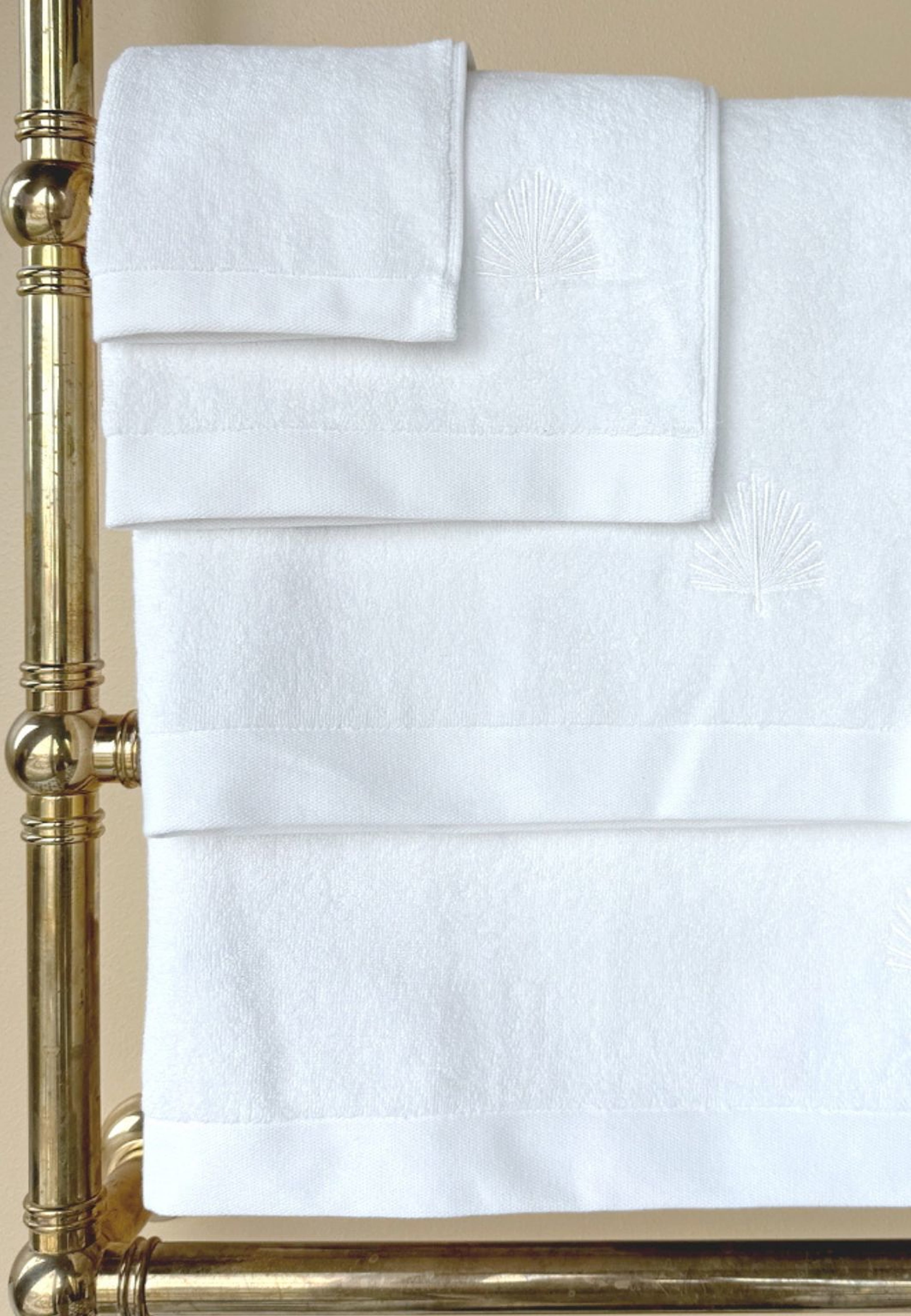 Fluffy Habits - Ansiktshandduk 30x30cm, Set Of 4, från Home of ESS, i färgen white. Klicka för att öppna bilden i stort format