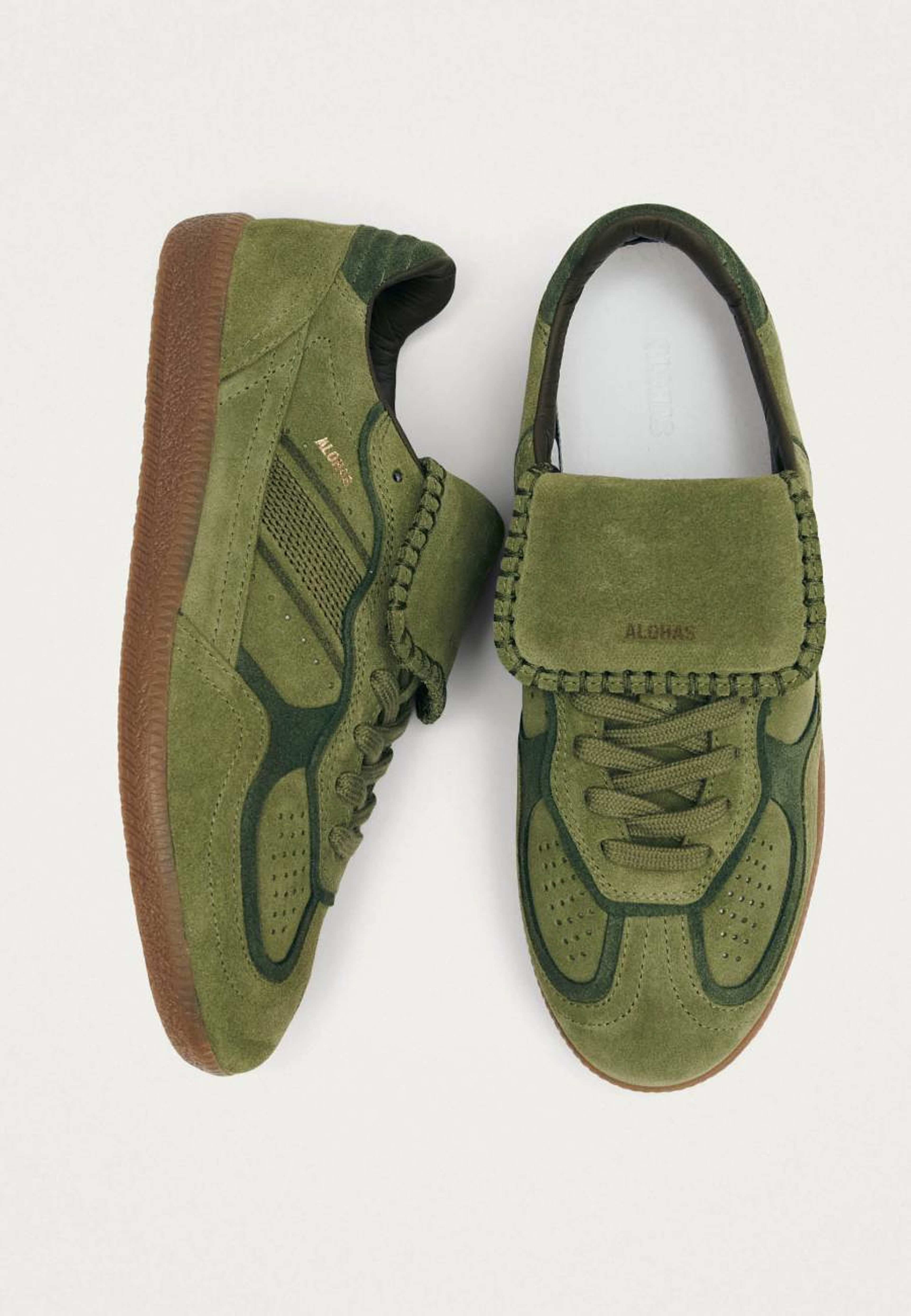 Tb.490 Club Suede Green Leather Sneakers, från Alohas, i färgen green. Klicka för att öppna bilden i stort format