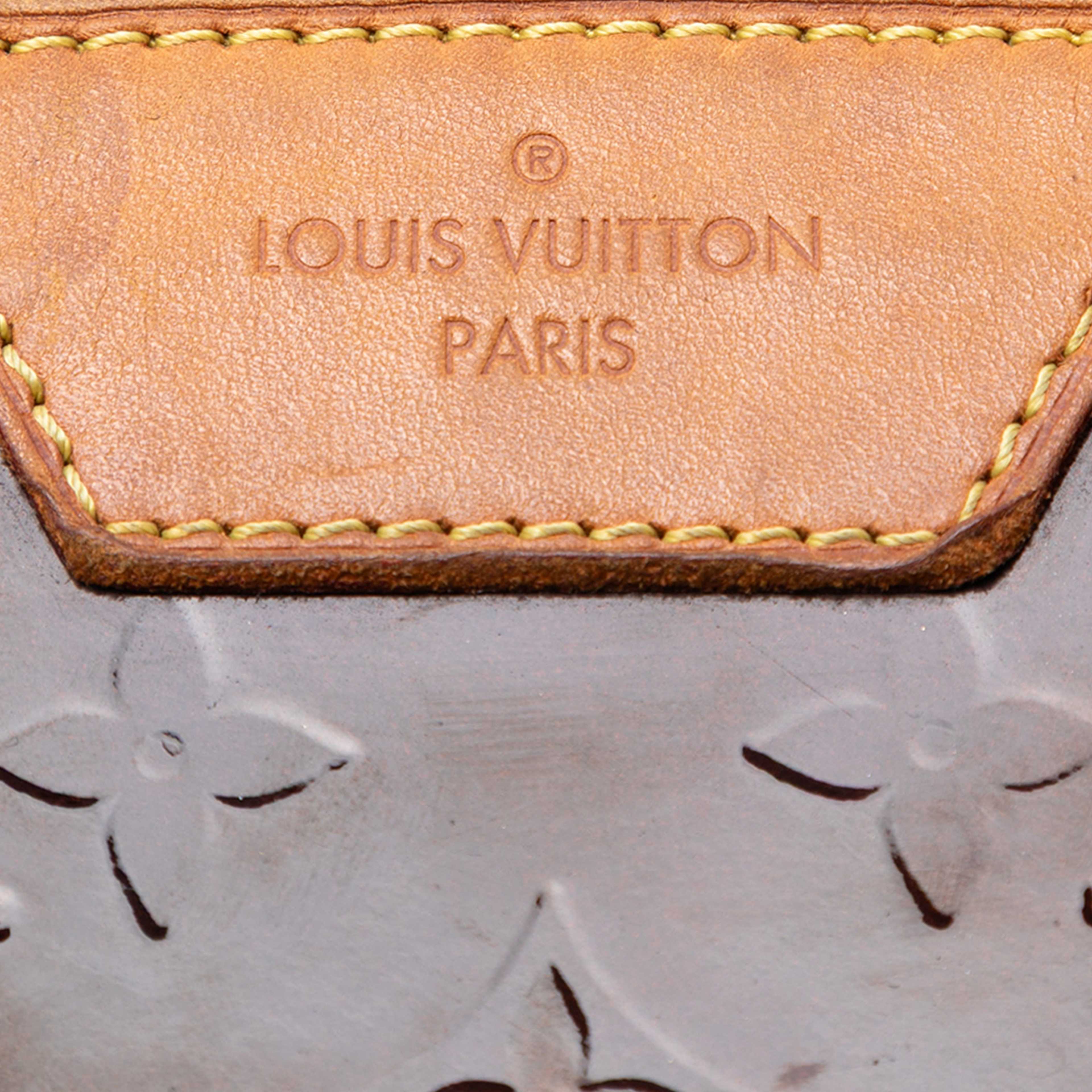 Louis Vuitton Monogram Vernis Brea Mm, från Luxclusif, i färgen purple. Klicka för att öppna bilden i stort format