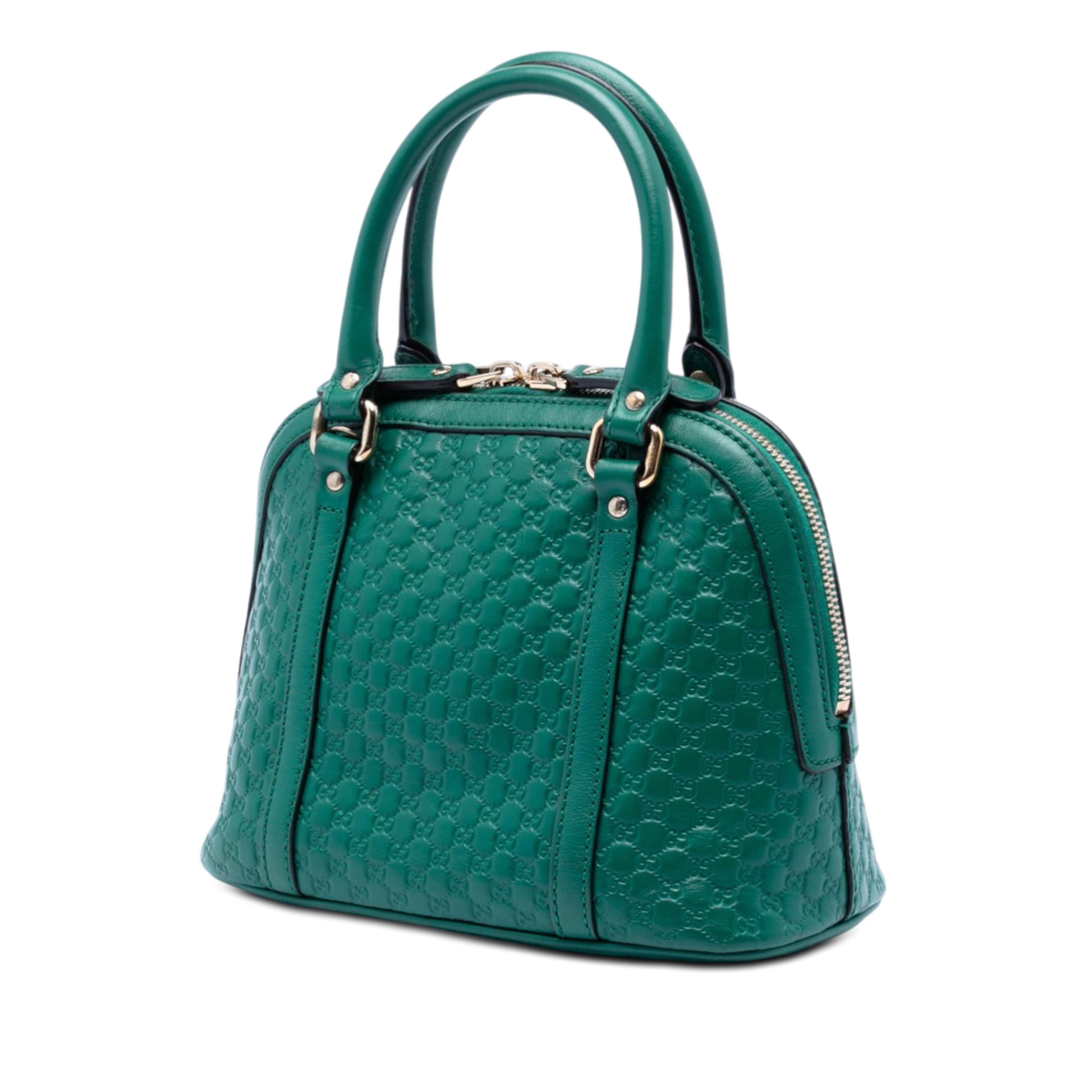 Gucci Mini Microguccissima Dome Satchel, från Luxclusif, i färgen green. Klicka för att öppna bilden i stort format