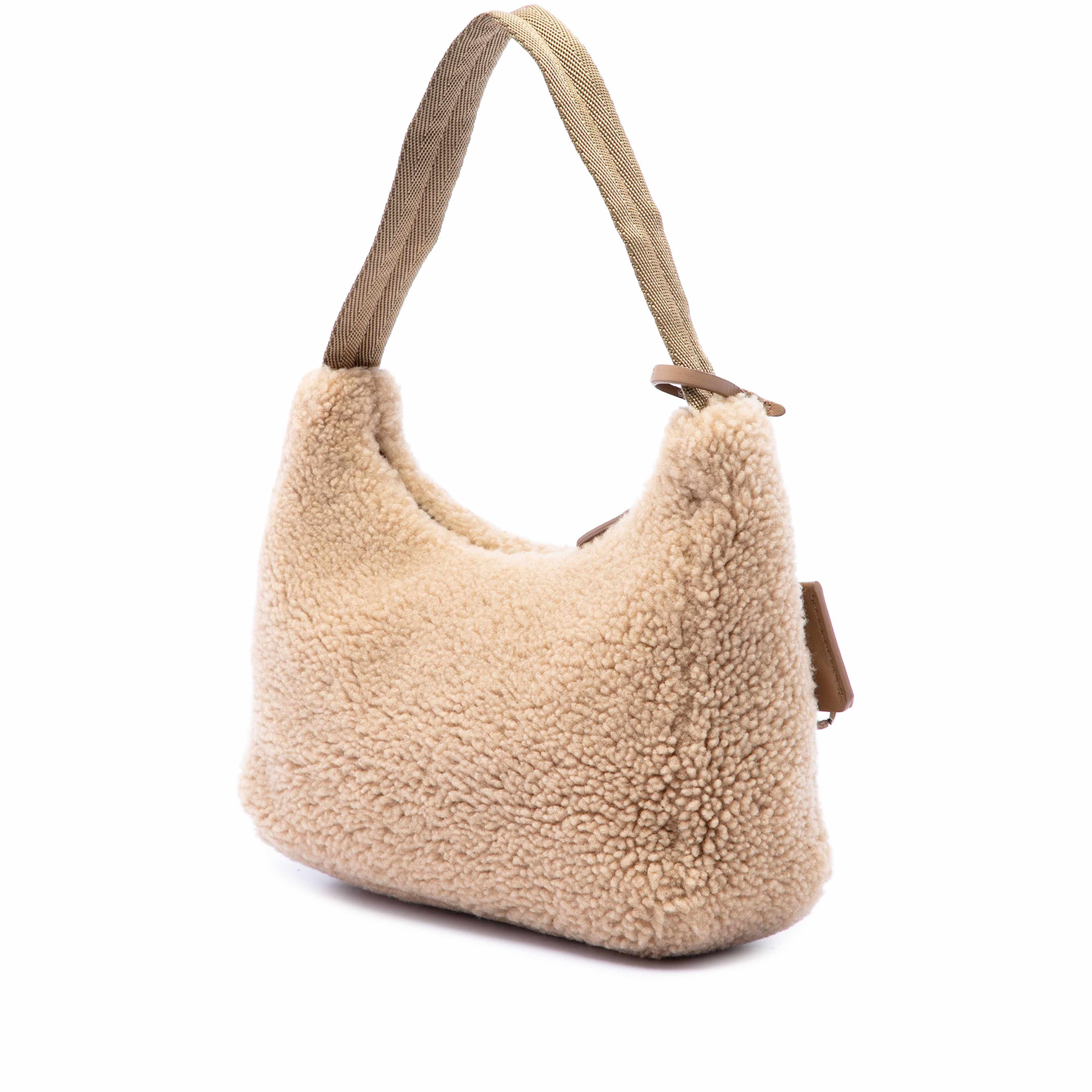 Prada Mini Shearling Re Edition 2000 Shoulder Bag, från Luxclusif, i färgen brun. Klicka för att öppna bilden i stort format