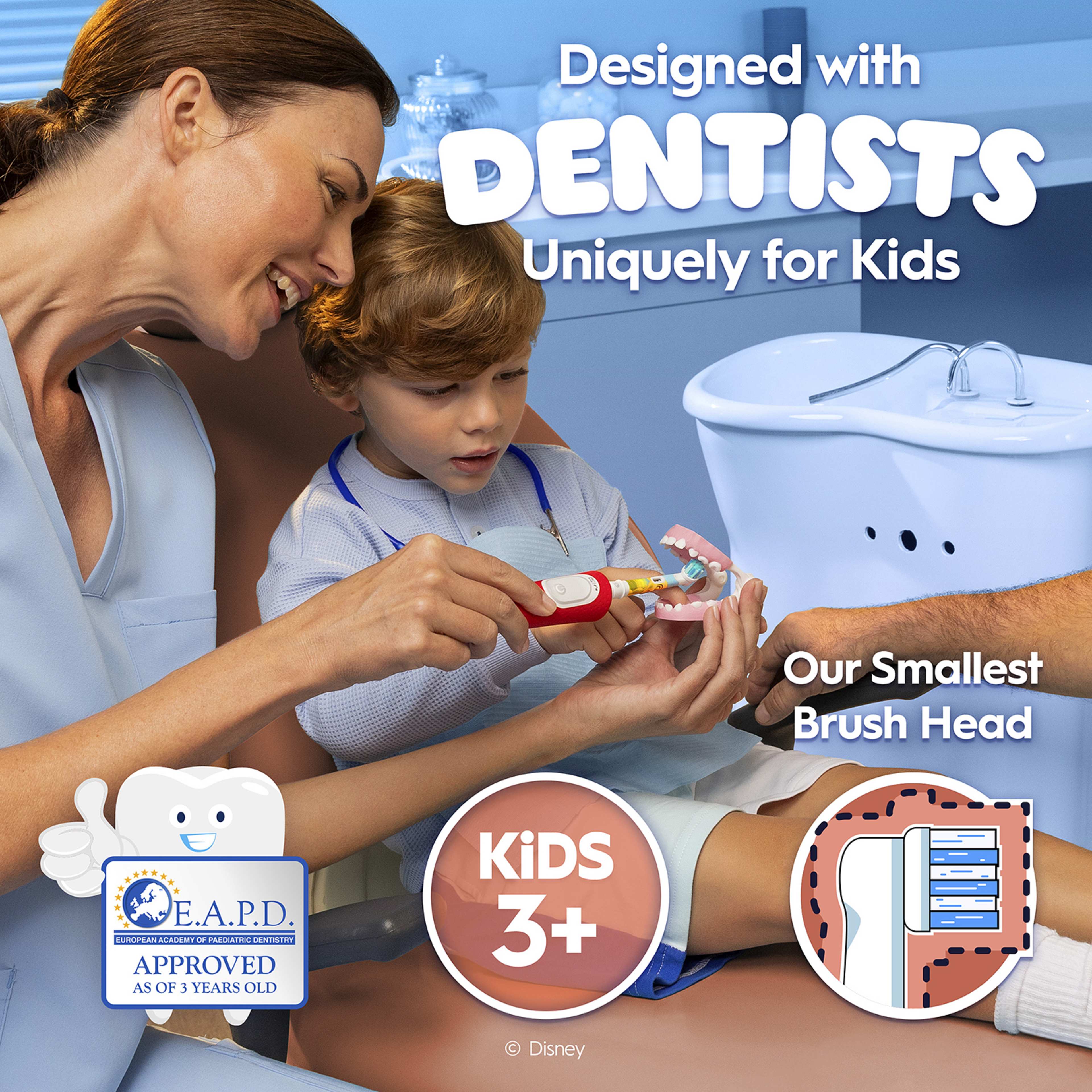 Eltandborste  Vitality Pro Kids Lion King + Resefodral, från Oral-B, i färgen orange. Klicka för att öppna bilden i stort format