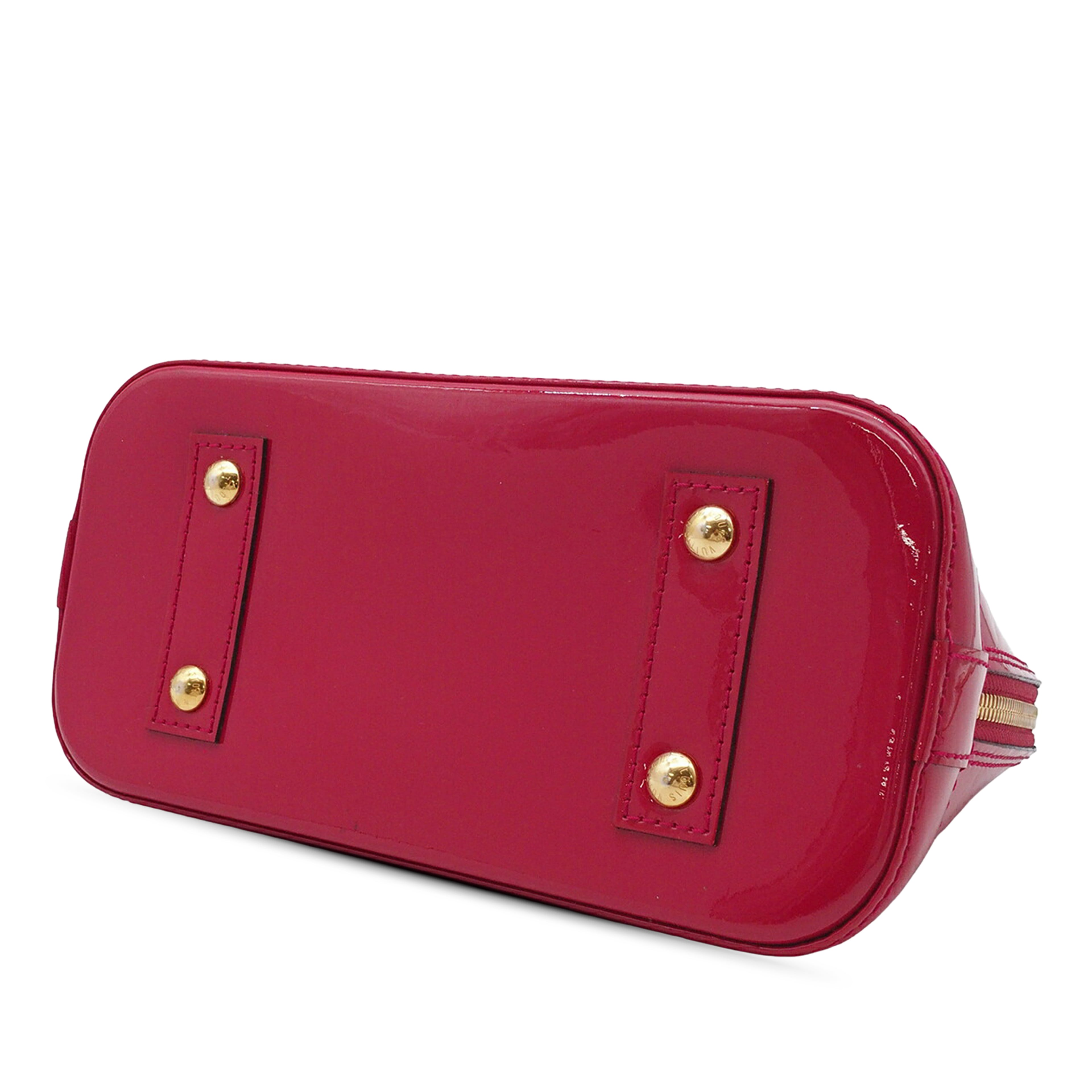 Louis Vuitton Monogram Vernis Alma Bb, från Luxclusif, i färgen rosa. Klicka för att öppna bilden i stort format