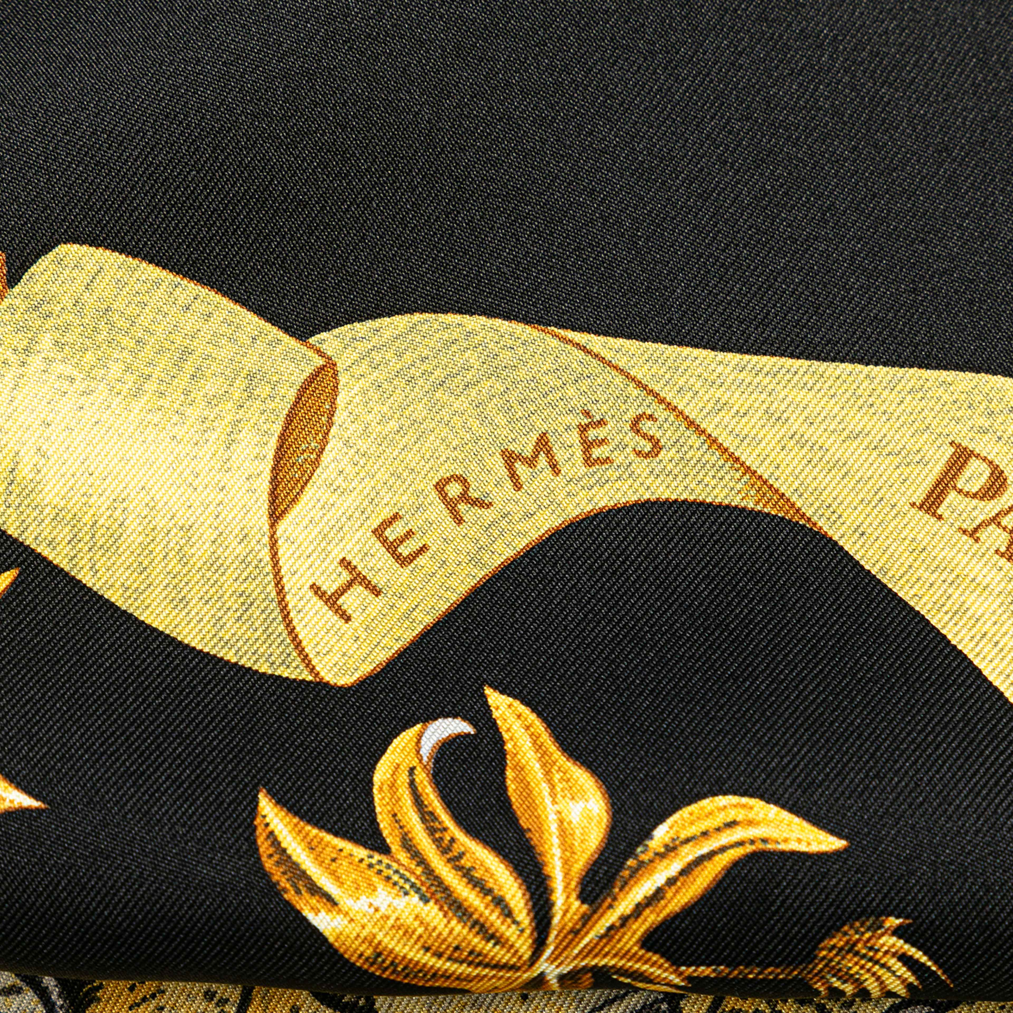 Hermès Passiflores Silk Scarf