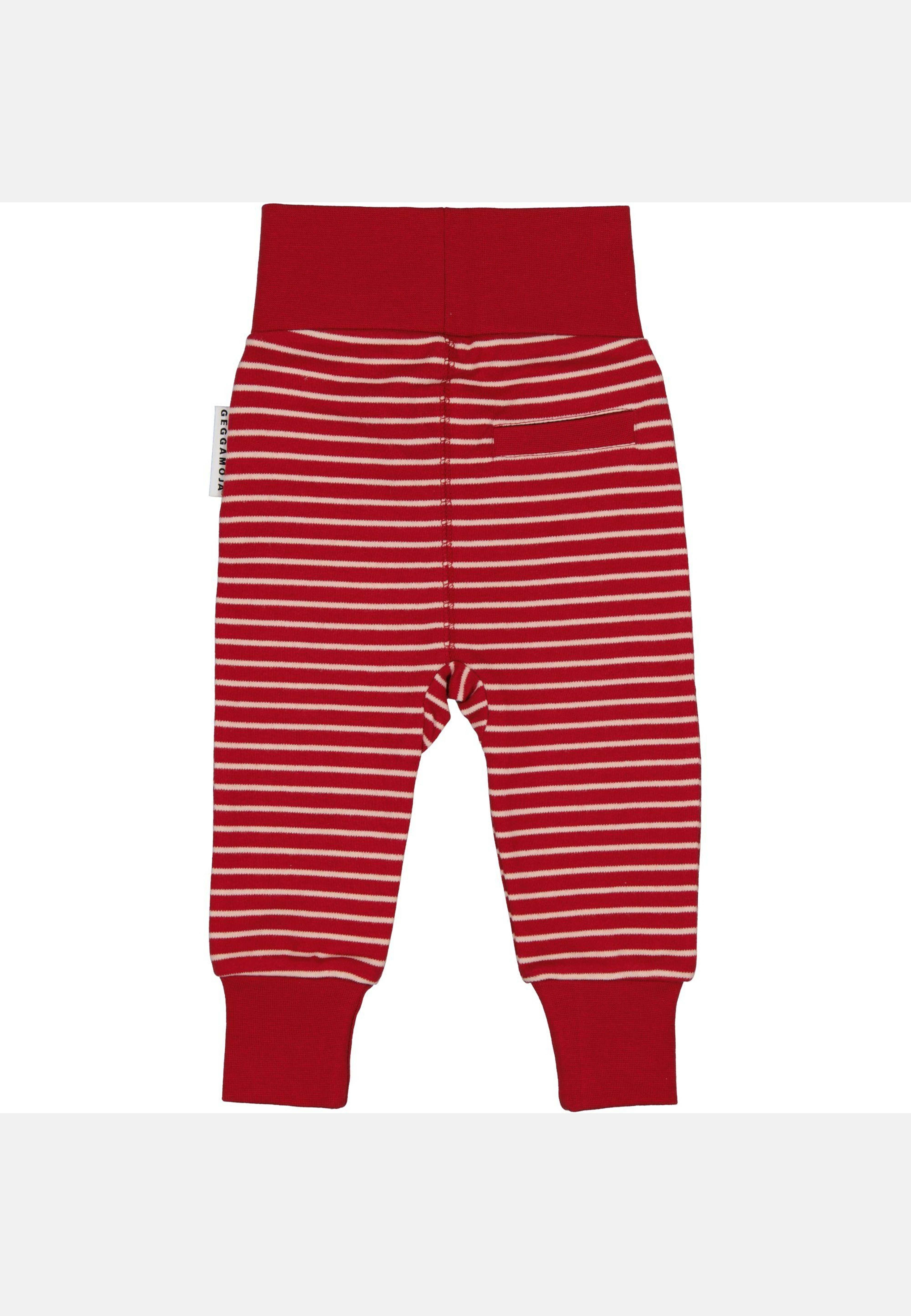 Babybyxor, från Geggamoja, i färgen red/pink. Klicka för att öppna bilden i stort format