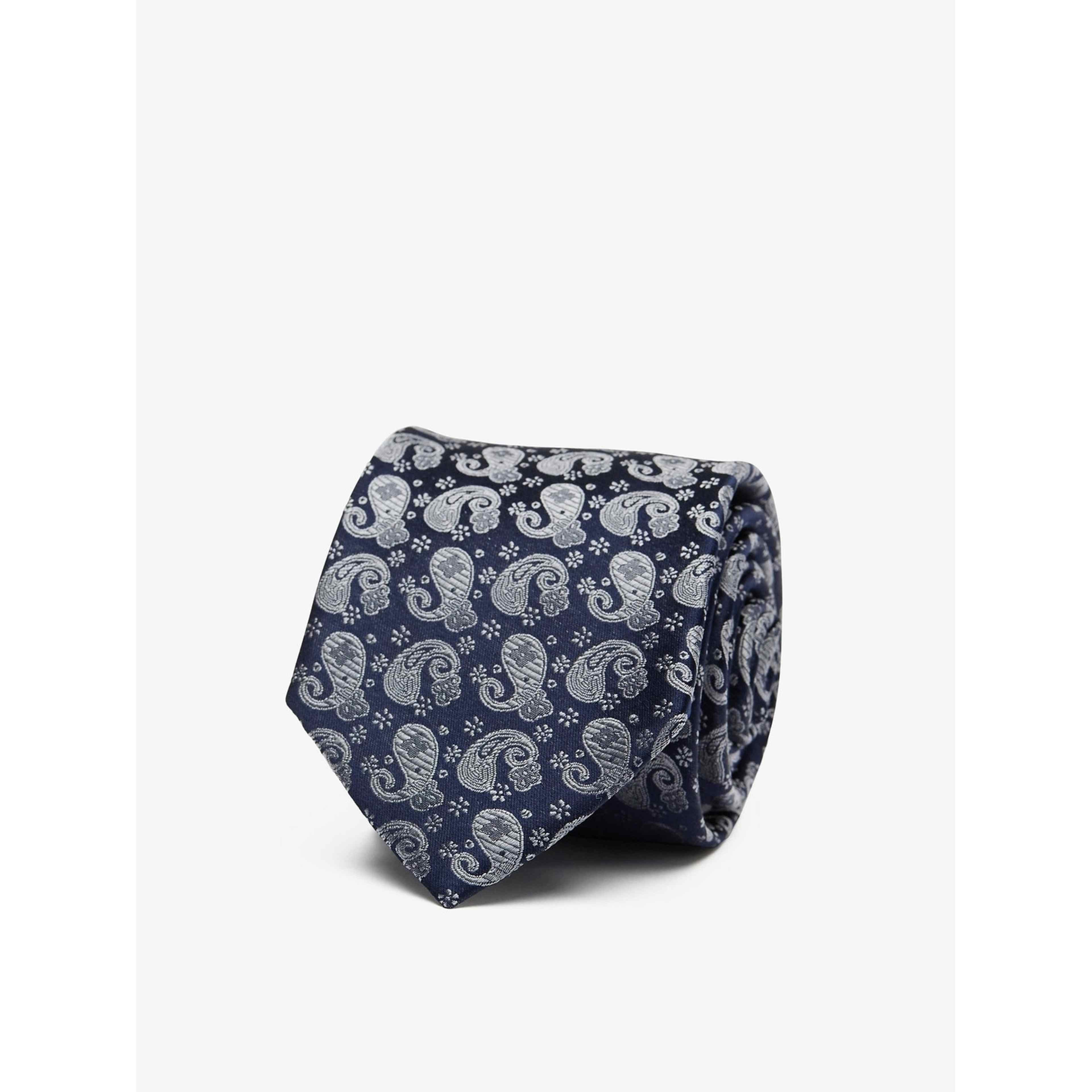 Tie Paisley