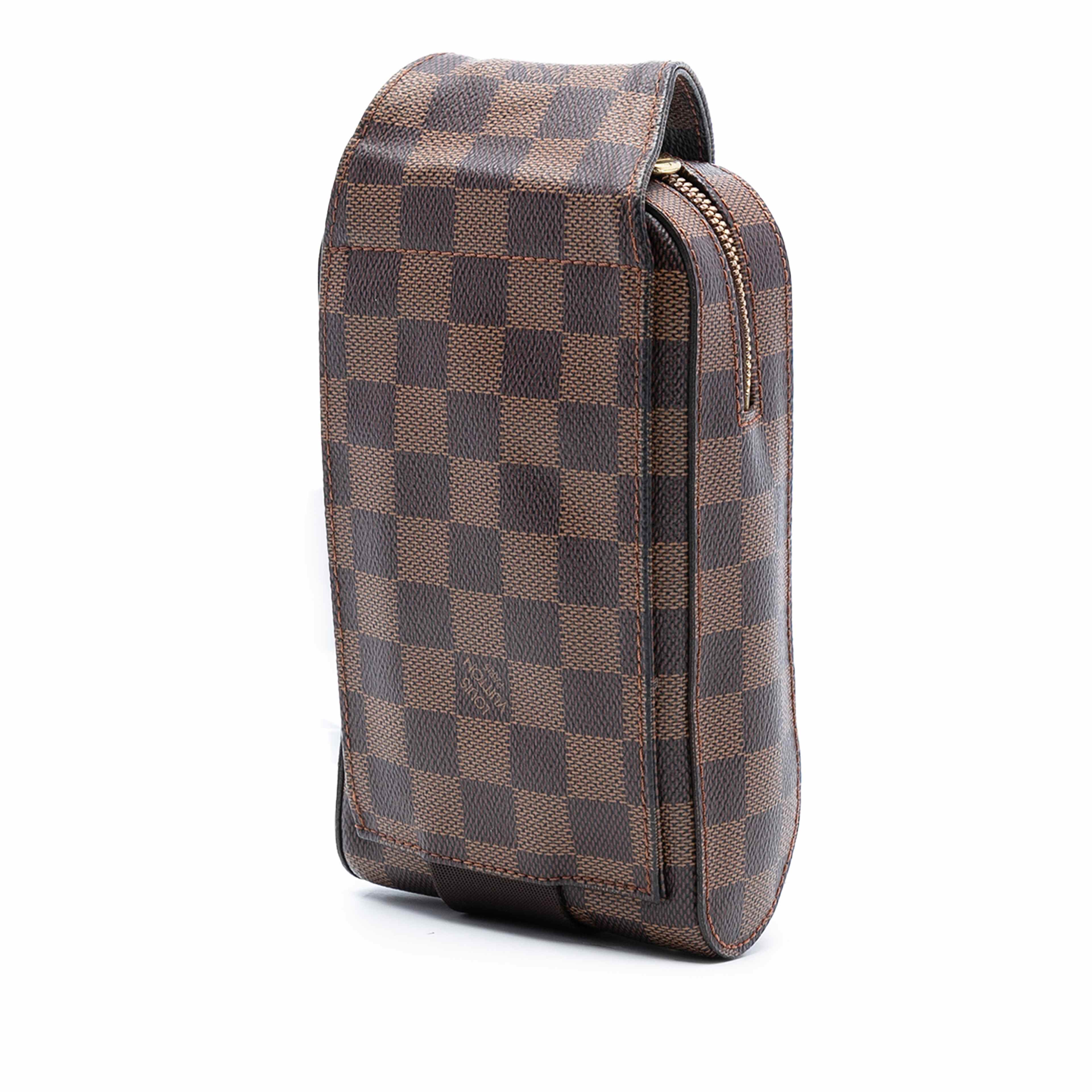 Louis Vuitton Damier Ebene Geronimos, från Luxclusif, i färgen brown. Klicka för att öppna bilden i stort format
