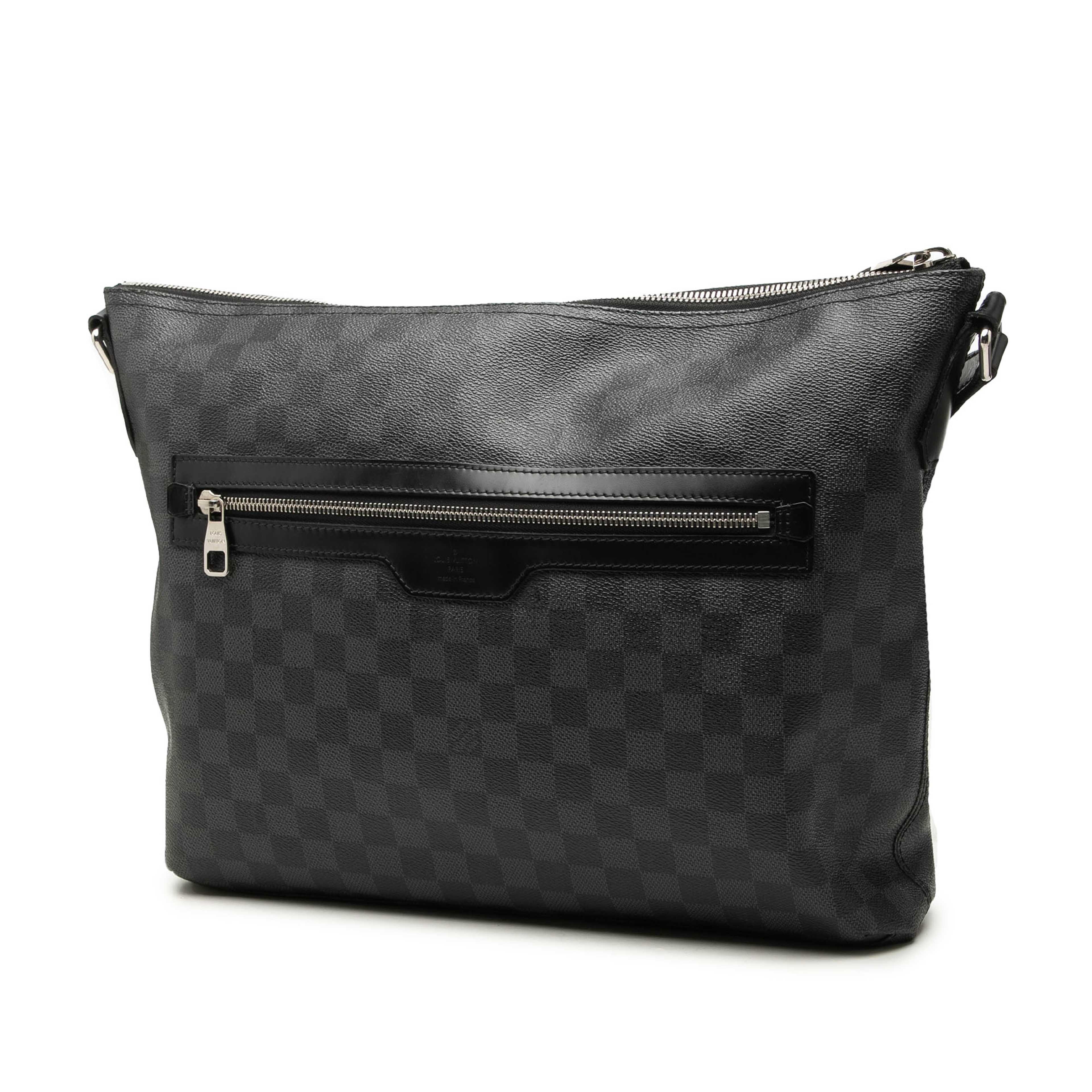 Louis Vuitton Damier Graphite Mick Mm, från Luxclusif, i färgen svart. Klicka för att öppna bilden i stort format