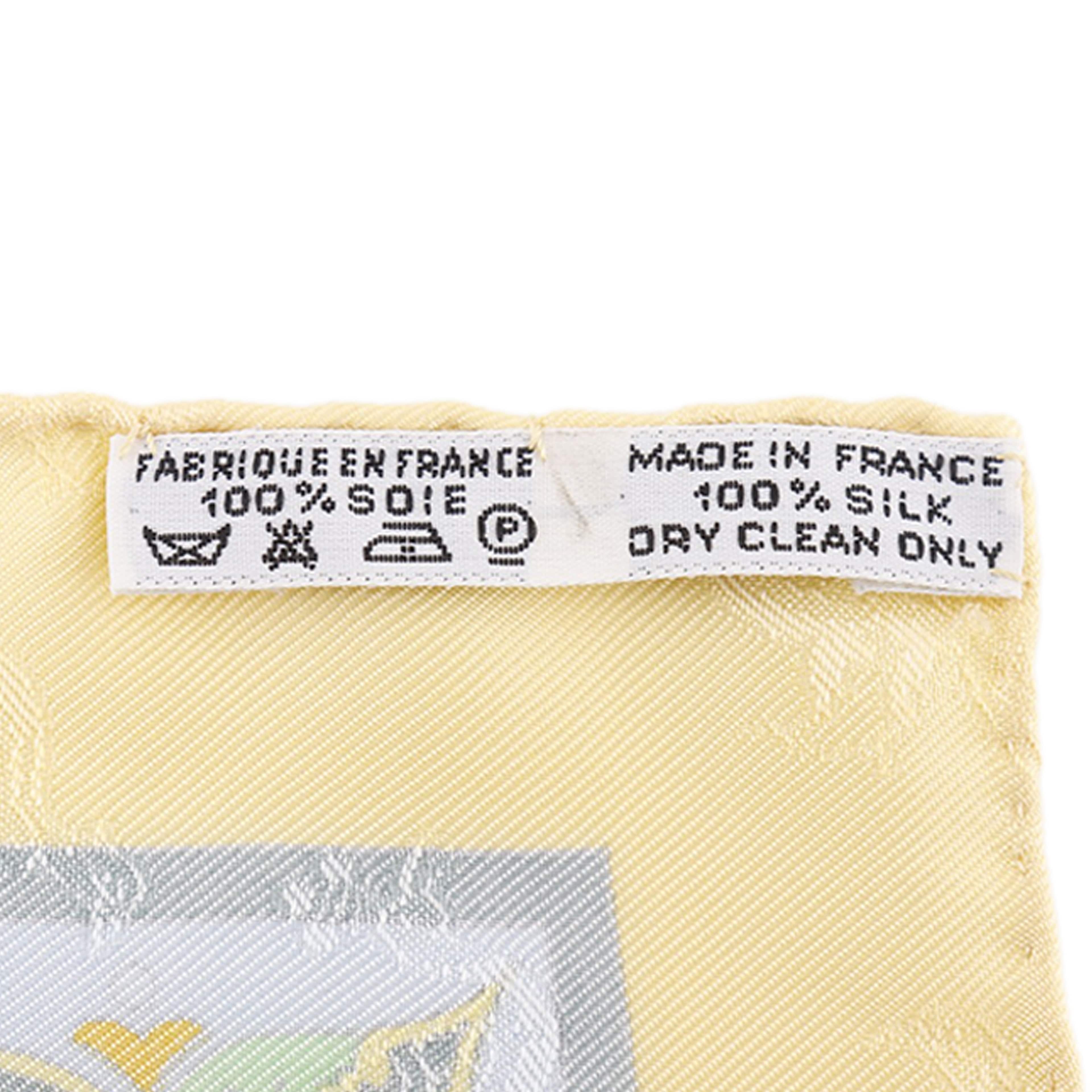 Hermès Ciels Byzantins Silk Scarf 90, från Luxclusif, i färgen yellow. Klicka för att öppna bilden i stort format