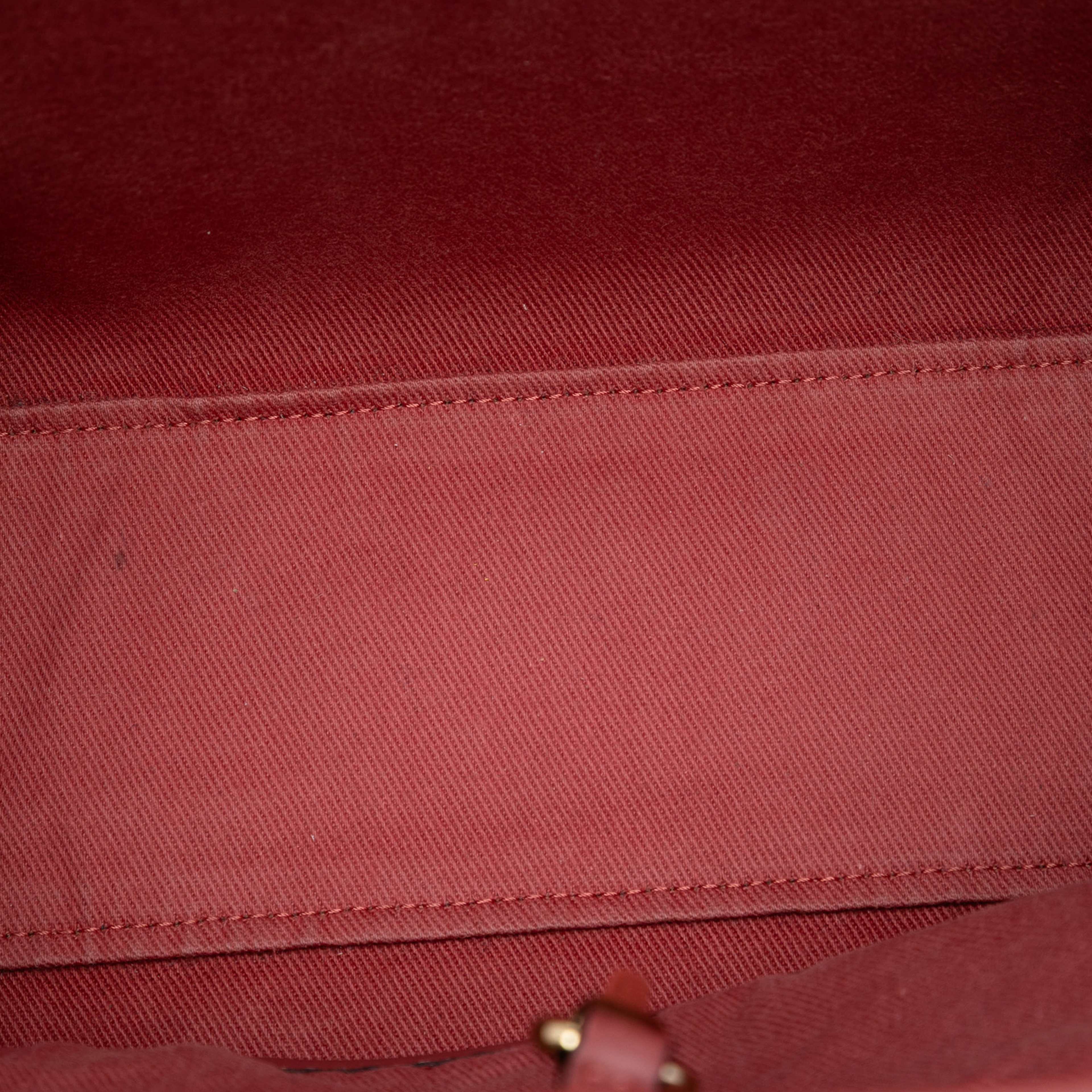 Burberry Small Haymarket Check Canvas Canterbury Tote, från Luxclusif, i färgen beige. Klicka för att öppna bilden i stort format