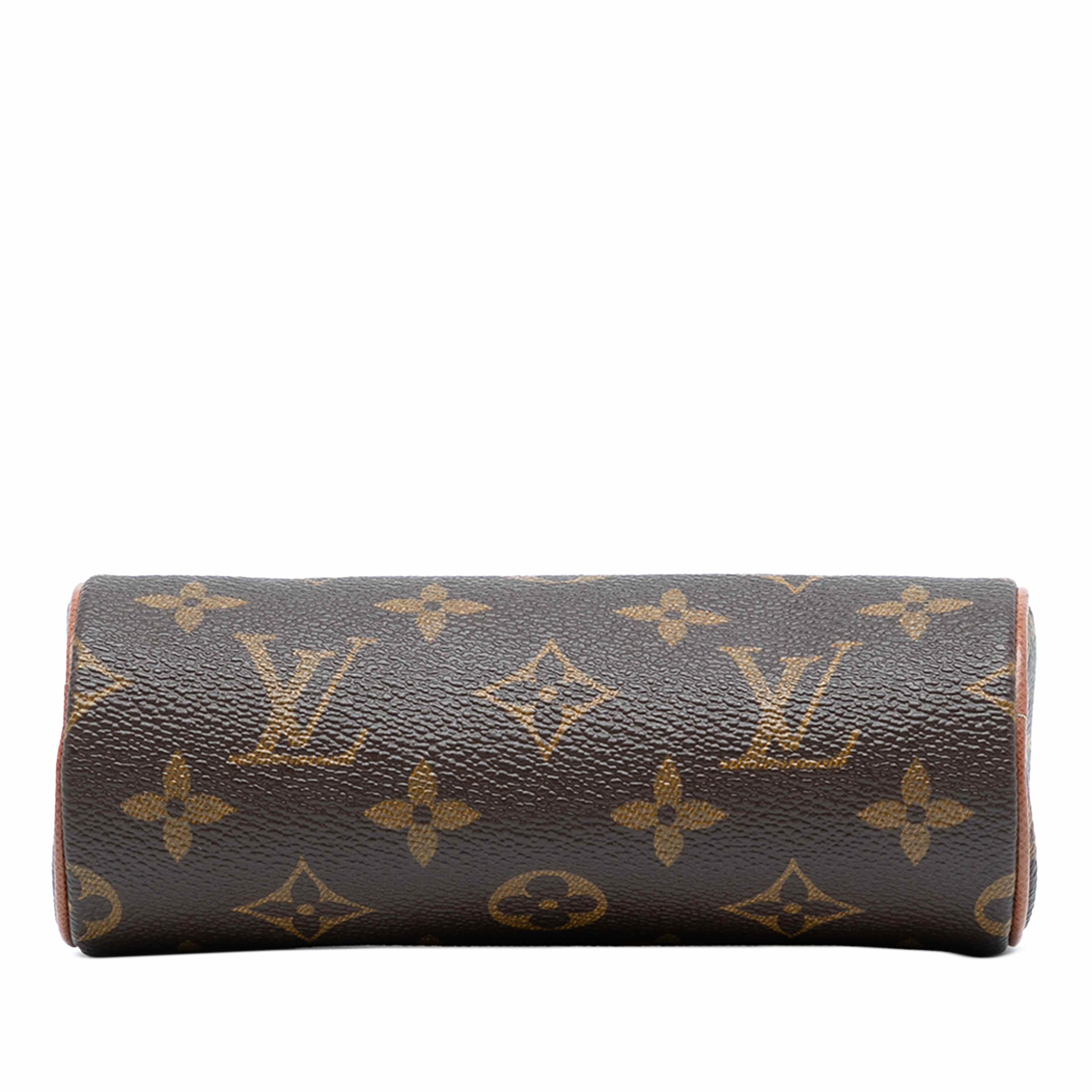 Louis Vuitton Monogram Papillon Pochette, från Luxclusif, i färgen brown. Klicka för att öppna bilden i stort format