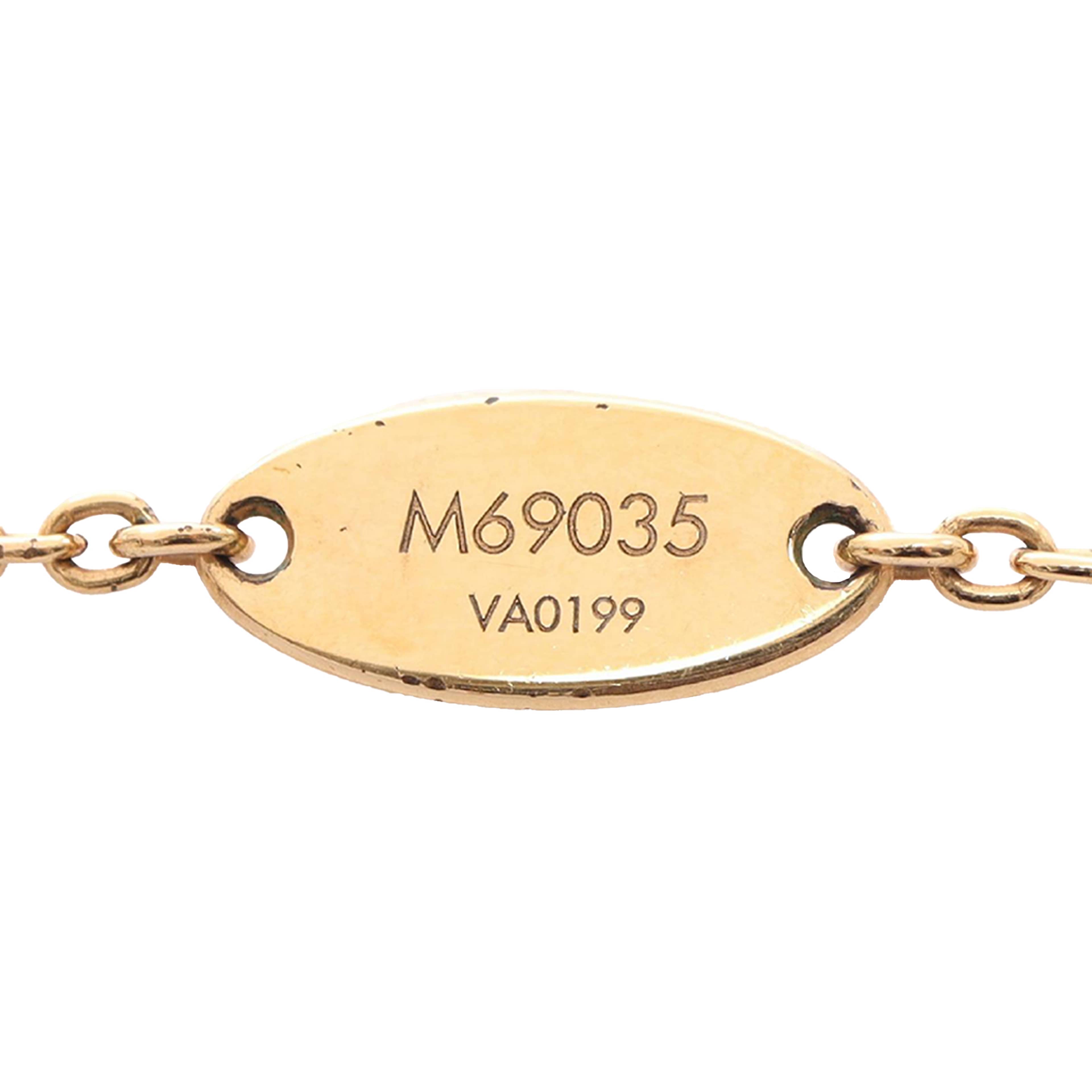 Louis Vuitton Gold Plated Garden Louise Necklace, från Luxclusif, i färgen gold. Klicka för att öppna bilden i stort format