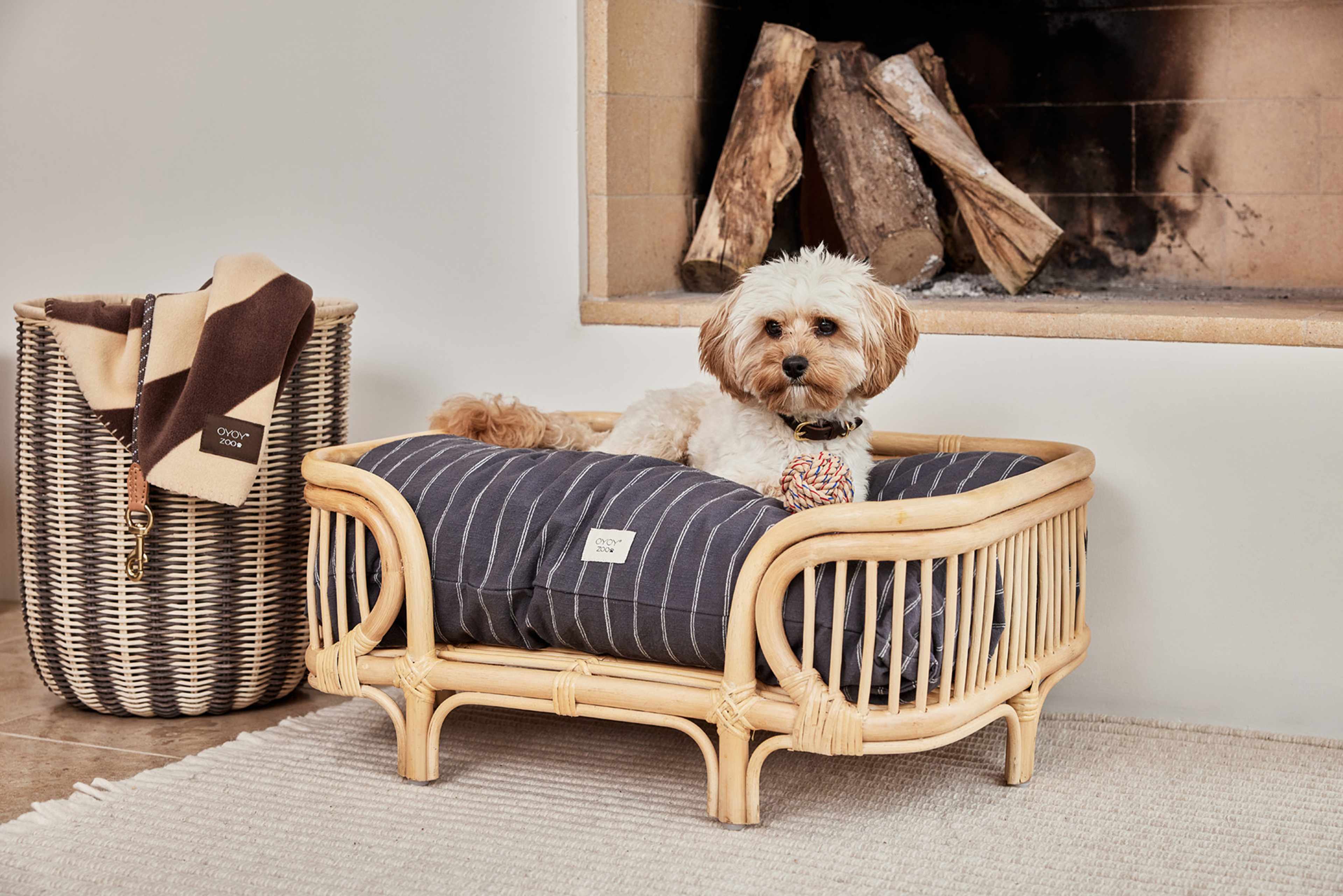 Otto Rope Dog Toy, från OYOY Living, i färgen mellow. Klicka för att öppna bilden i stort format