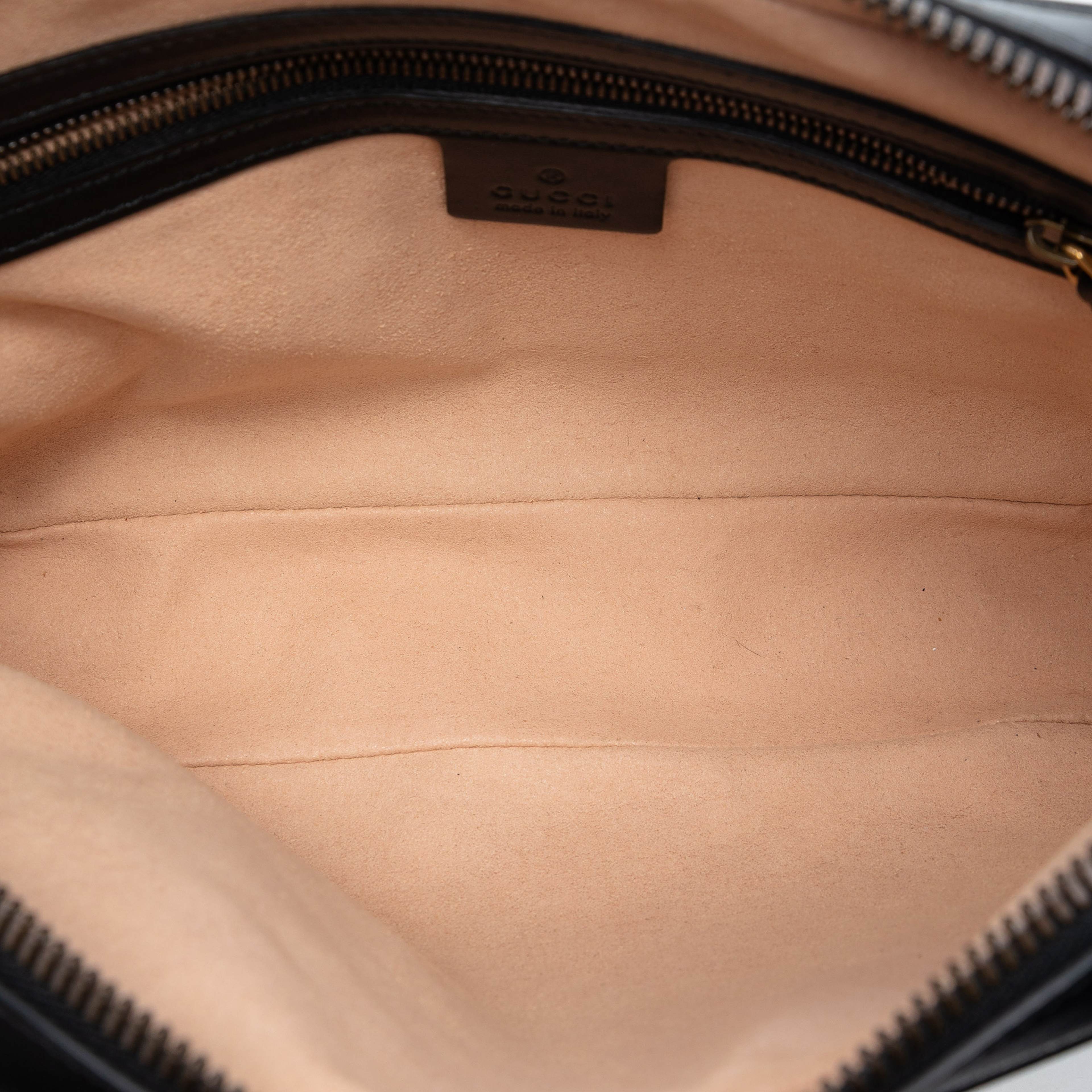 Gucci Gg Marmont Square Matelasse Leather Belt Bag, från Luxclusif, i färgen black. Klicka för att öppna bilden i stort format