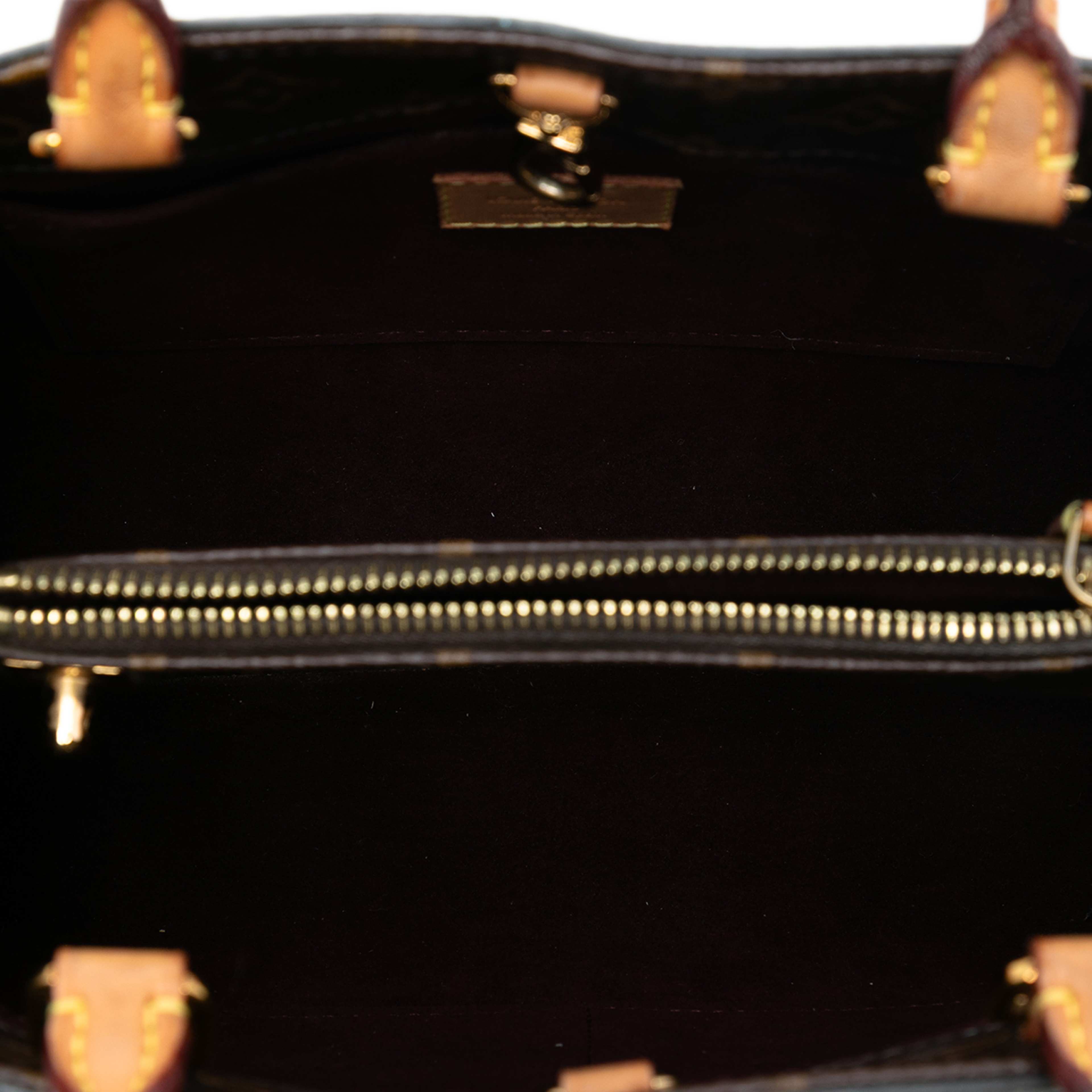 Louis Vuitton Monogram Montaigne Bb, från Luxclusif, i färgen brown. Klicka för att öppna bilden i stort format