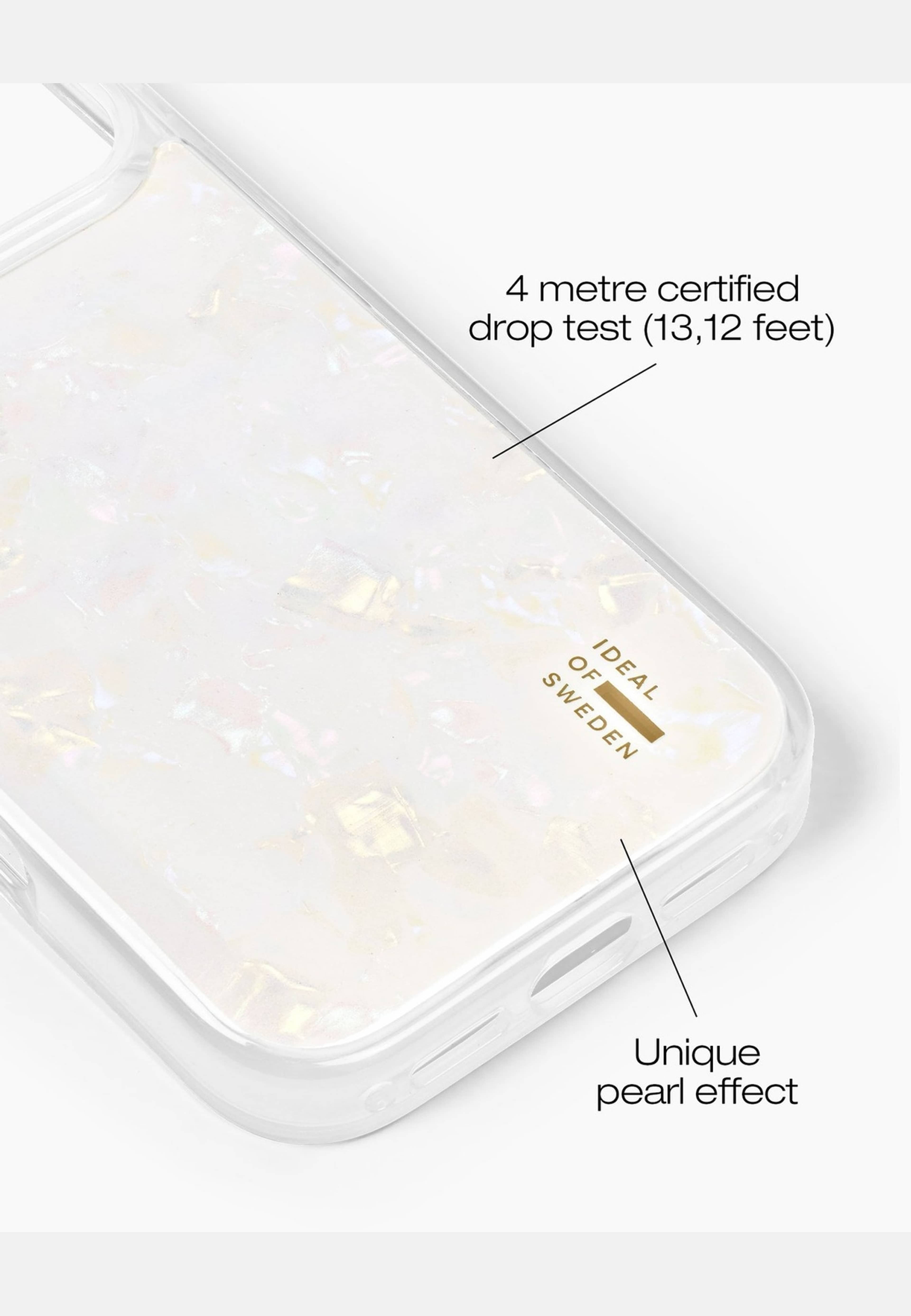 Pearlised Case Iphone White, från Ideal Of Sweden, i färgen white. Klicka för att öppna bilden i stort format