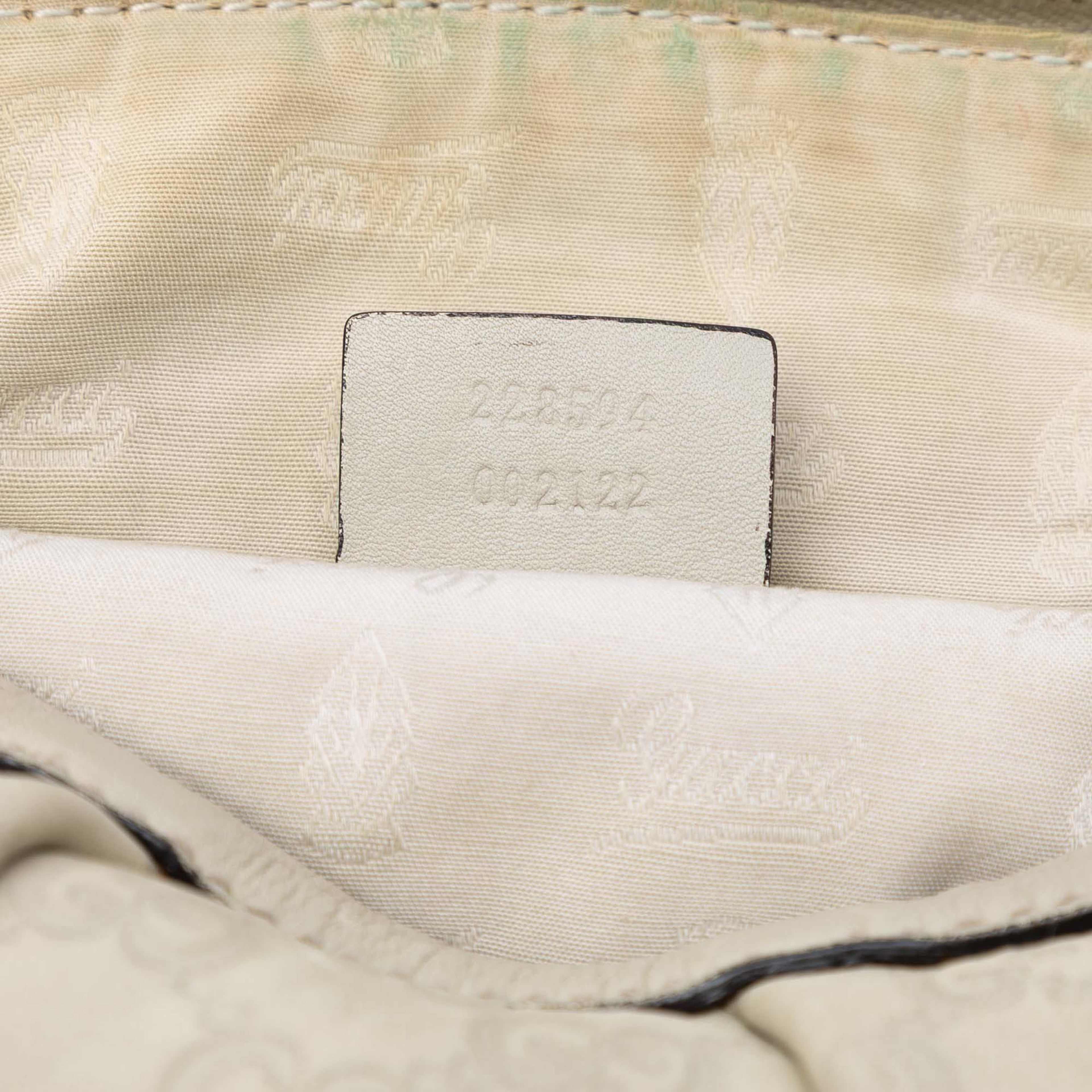 Gucci Guccissima Icon Bit Satchel, från Luxclusif, i färgen light beige. Klicka för att öppna bilden i stort format