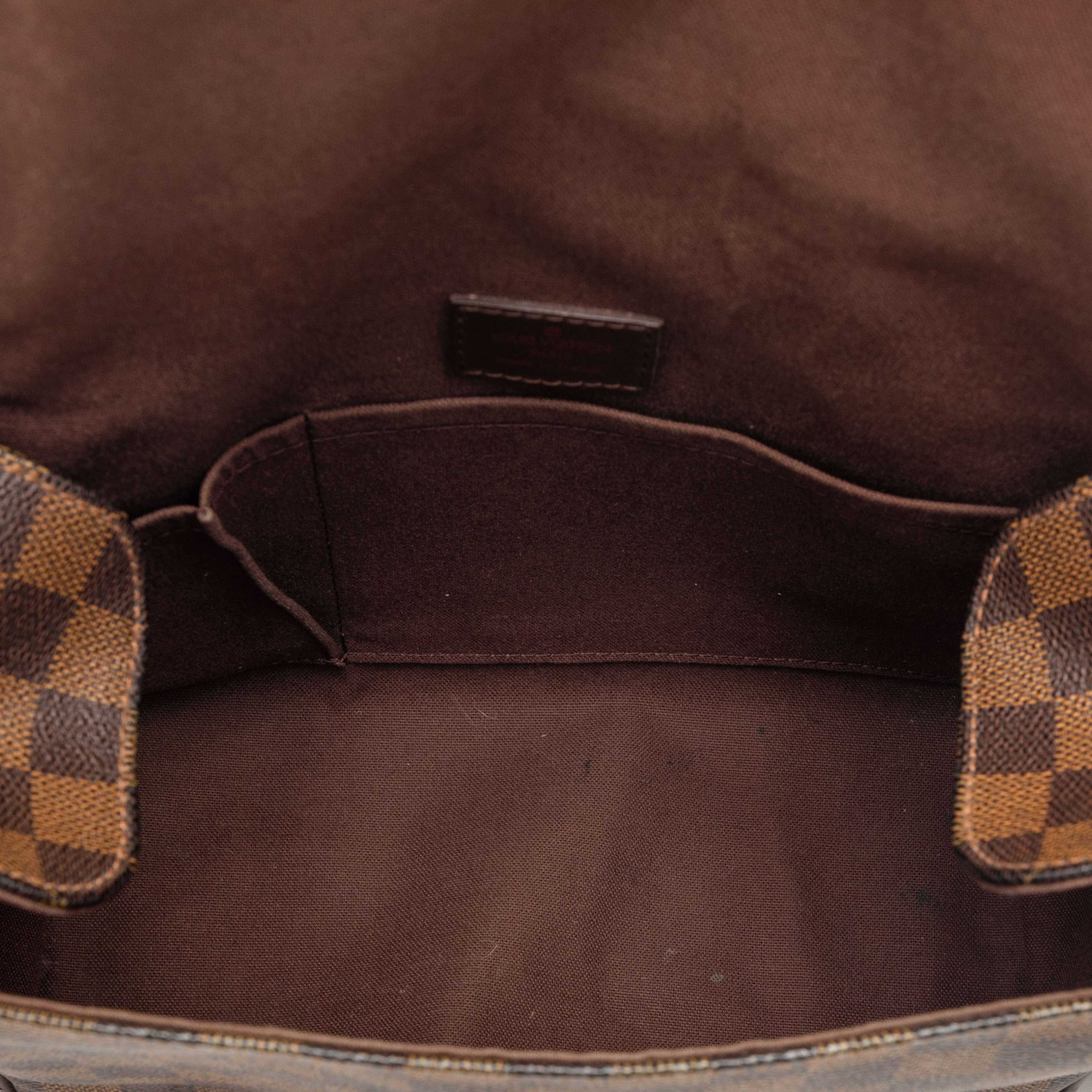 Louis Vuitton Damier Ebene Melville Reporter, från Luxclusif, i färgen brun. Klicka för att öppna bilden i stort format