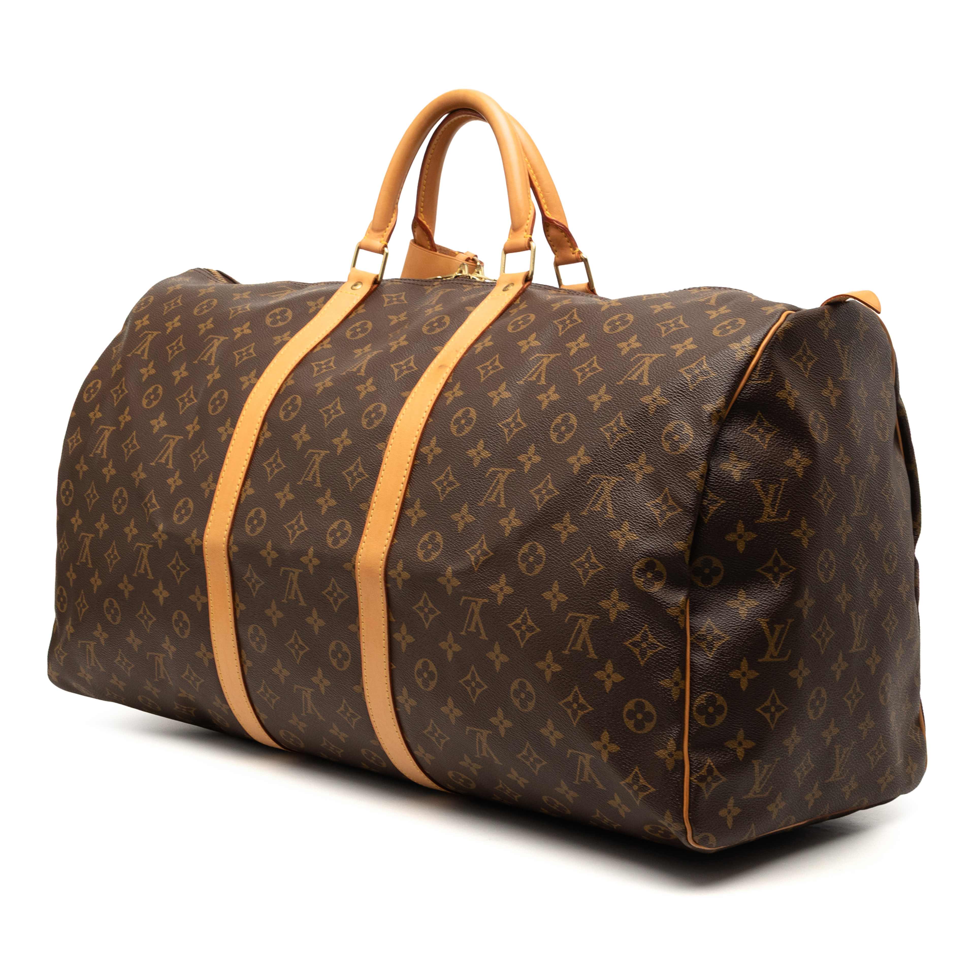 Louis Vuitton Monogram Keepall 60, från Luxclusif, i färgen brun. Klicka för att öppna bilden i stort format