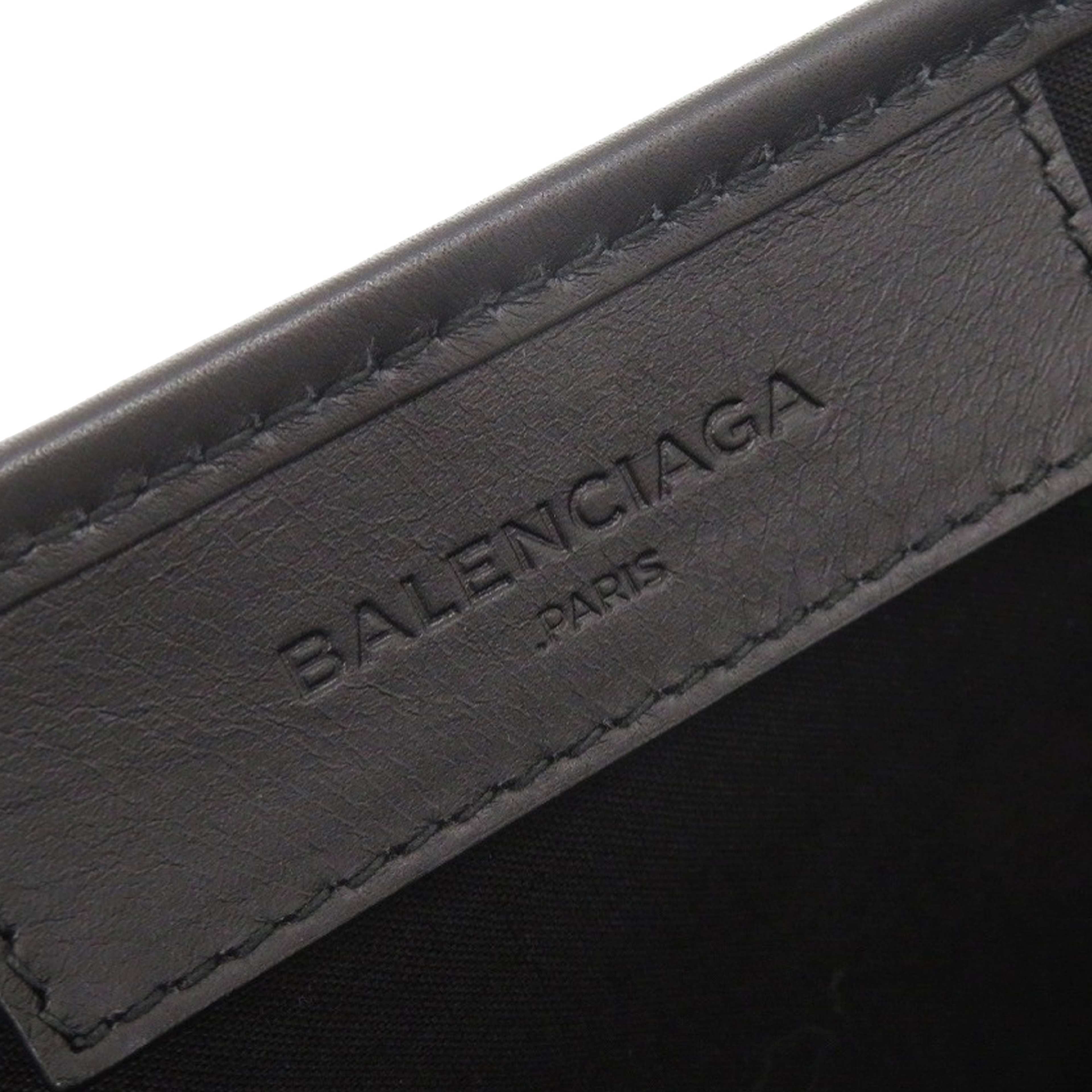 Balenciaga Canvas Striped Navy Cabas S, från Luxclusif, i färgen blue. Klicka för att öppna bilden i stort format