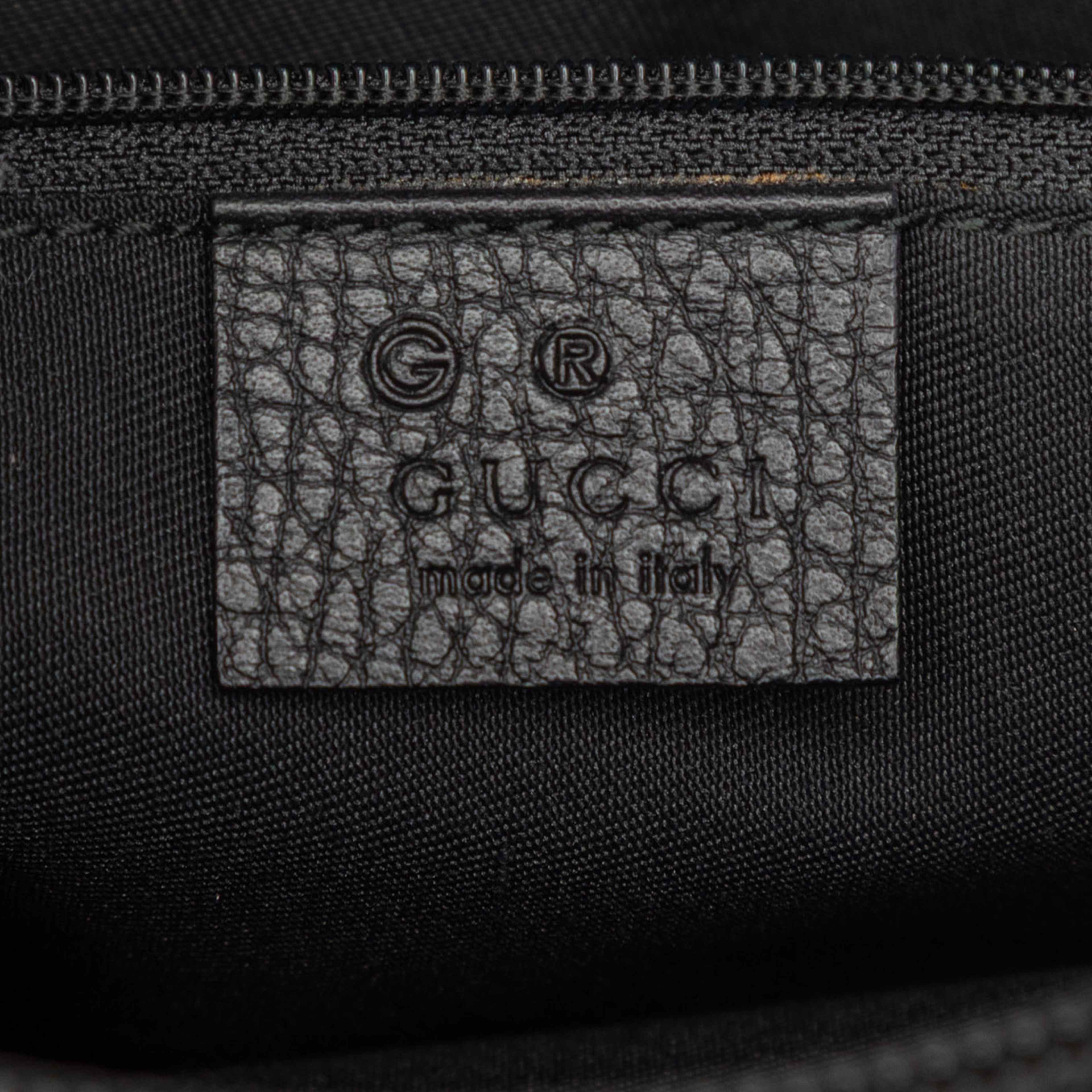 Gucci Gg Nylon Tote, från Luxclusif, i färgen black. Klicka för att öppna bilden i stort format