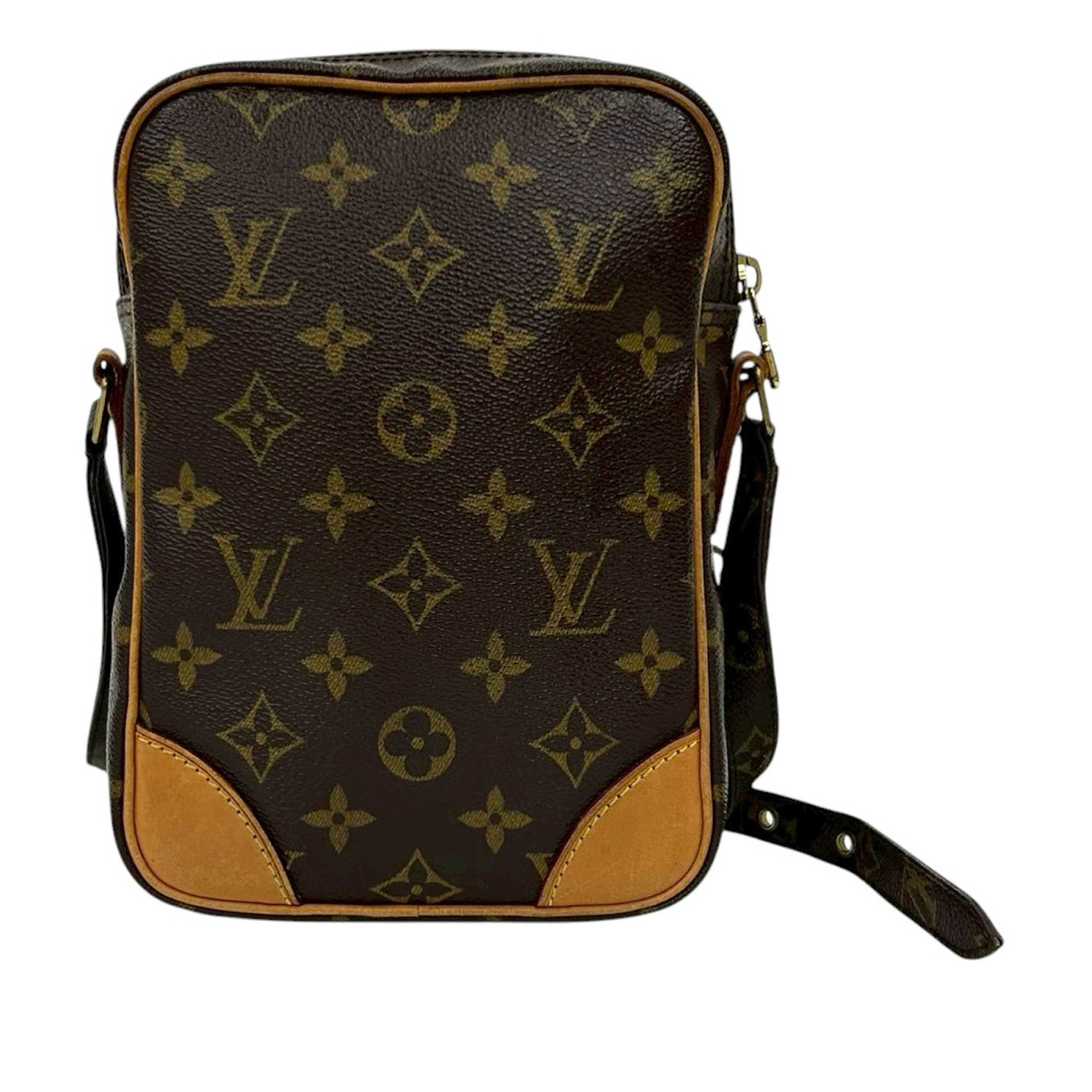 Louis Vuitton Monogram Amazone, från Luxclusif, i färgen brown. Klicka för att öppna bilden i stort format