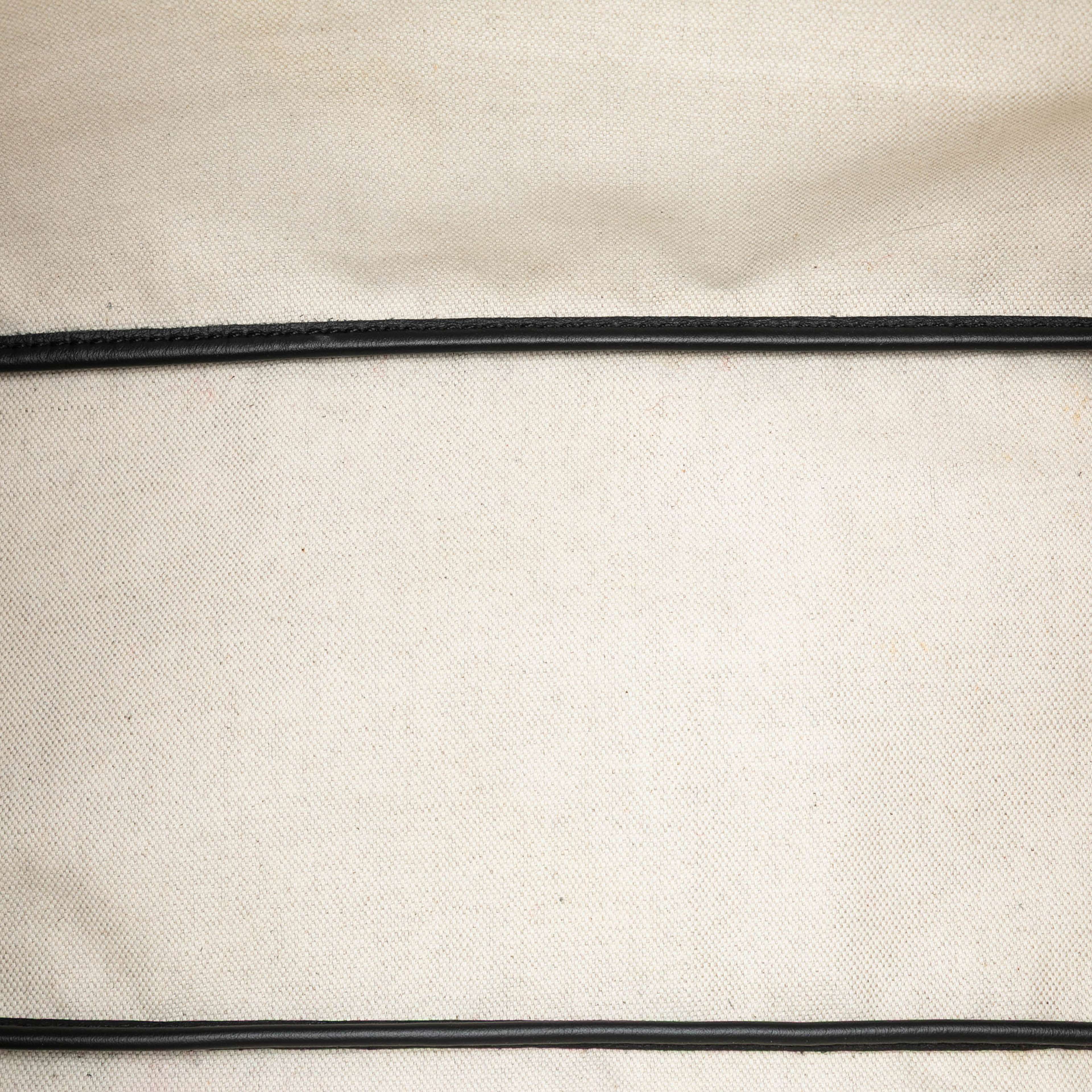 Goyard Goyardine Saint Louis Pm, från Luxclusif, i färgen black. Klicka för att öppna bilden i stort format