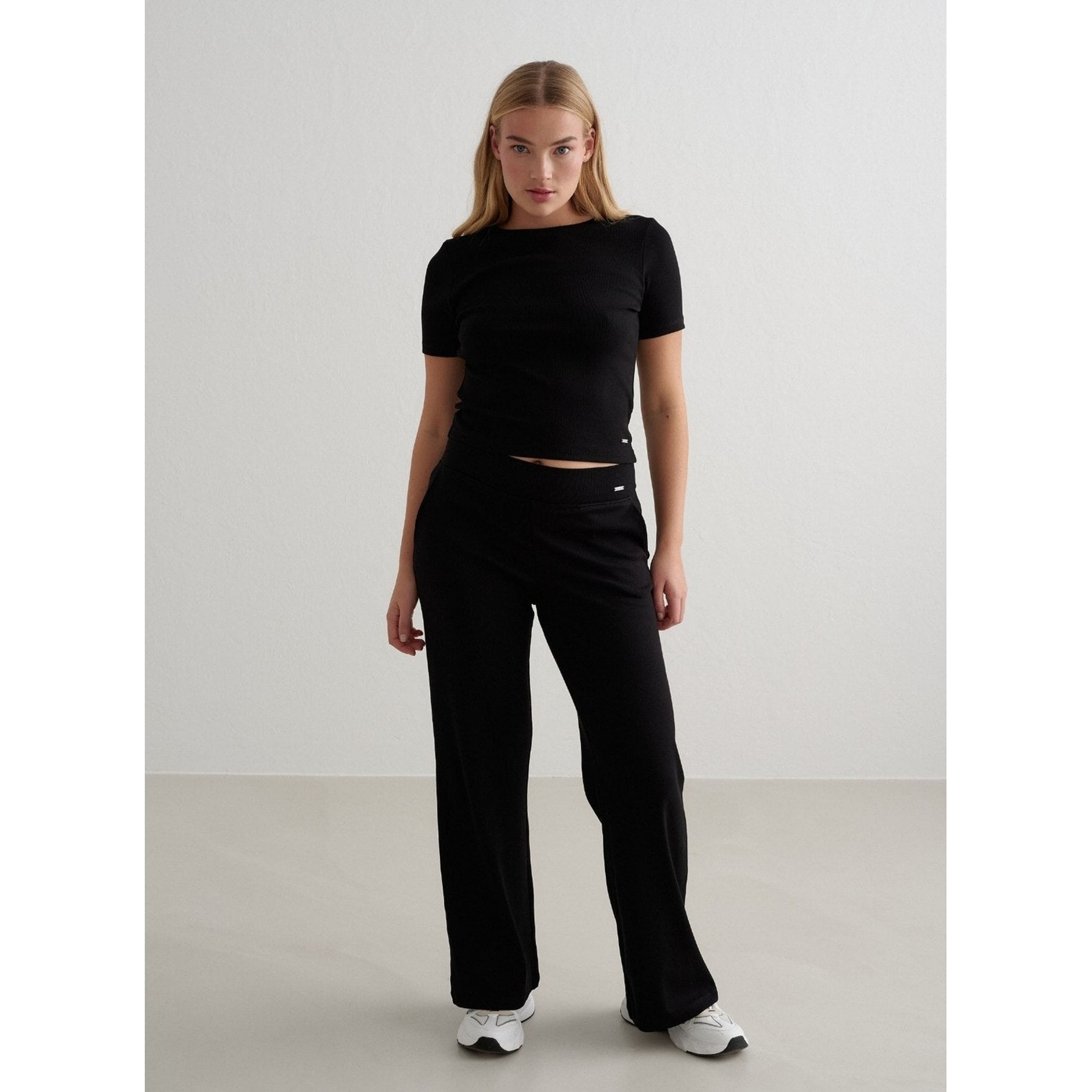 Black Ease Ribbed Short Sleeve