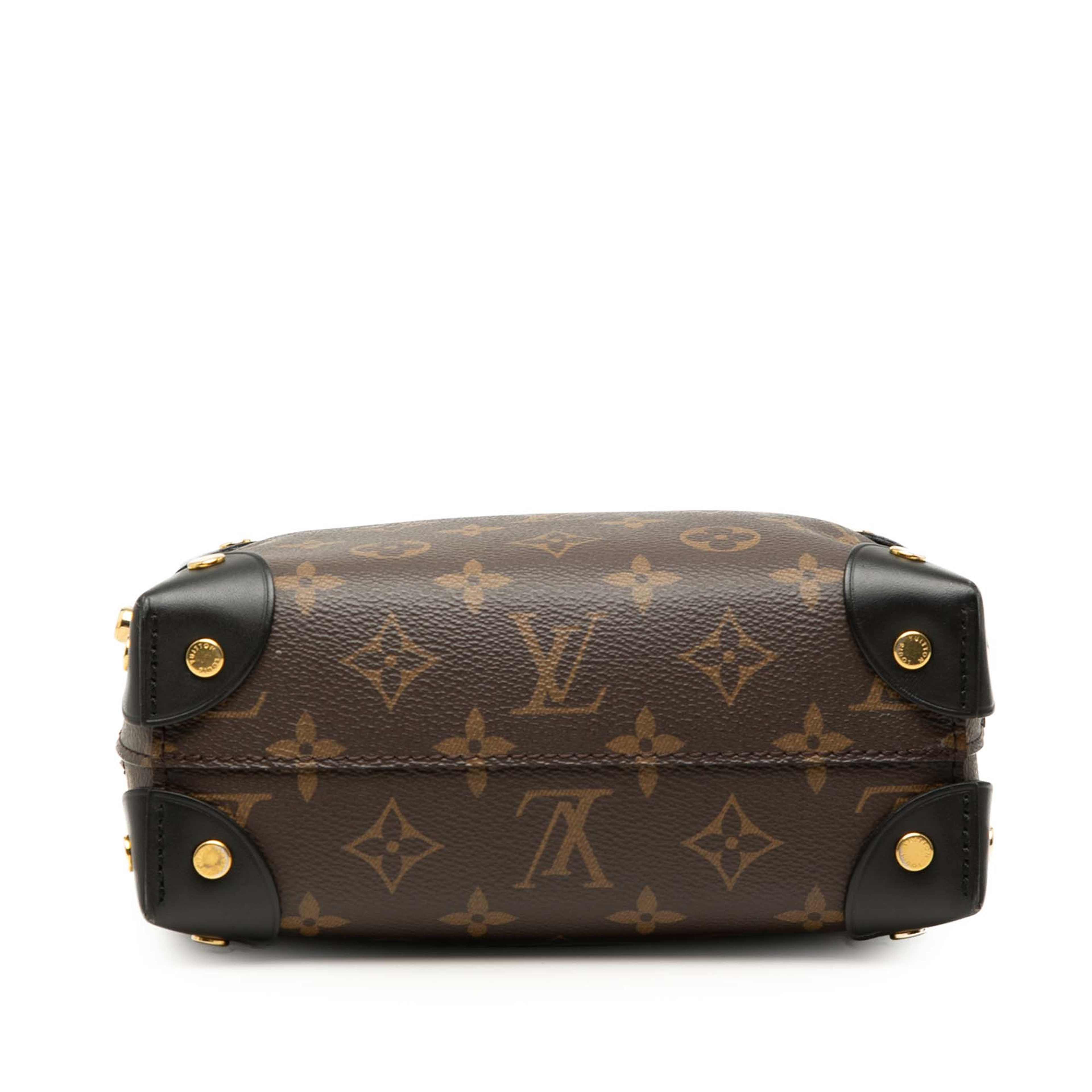 Louis Vuitton Monogram Petite Malle Souple, från Luxclusif, i färgen brun. Klicka för att öppna bilden i stort format