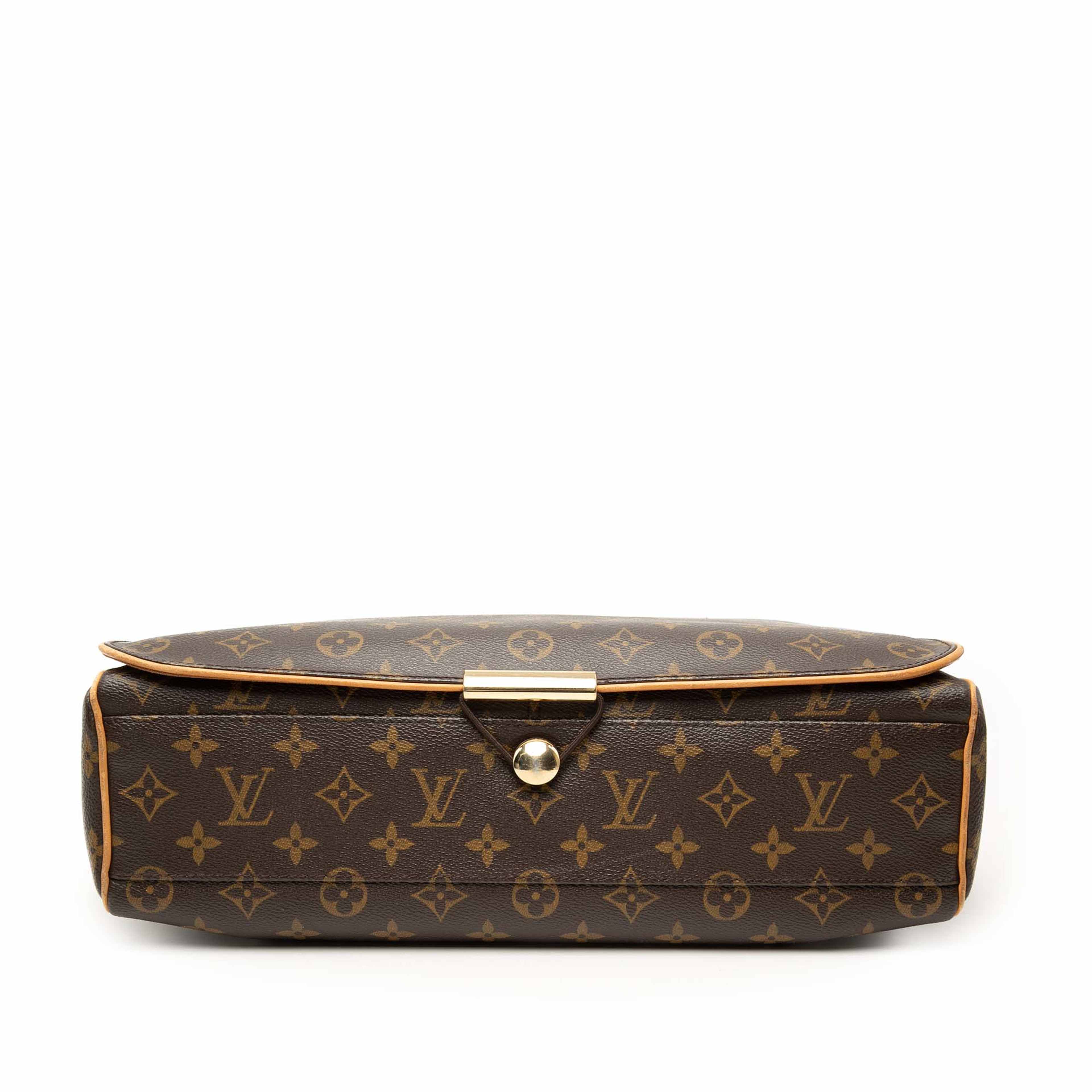Louis Vuitton Monogram Abbesses, från Luxclusif, i färgen brun. Klicka för att öppna bilden i stort format