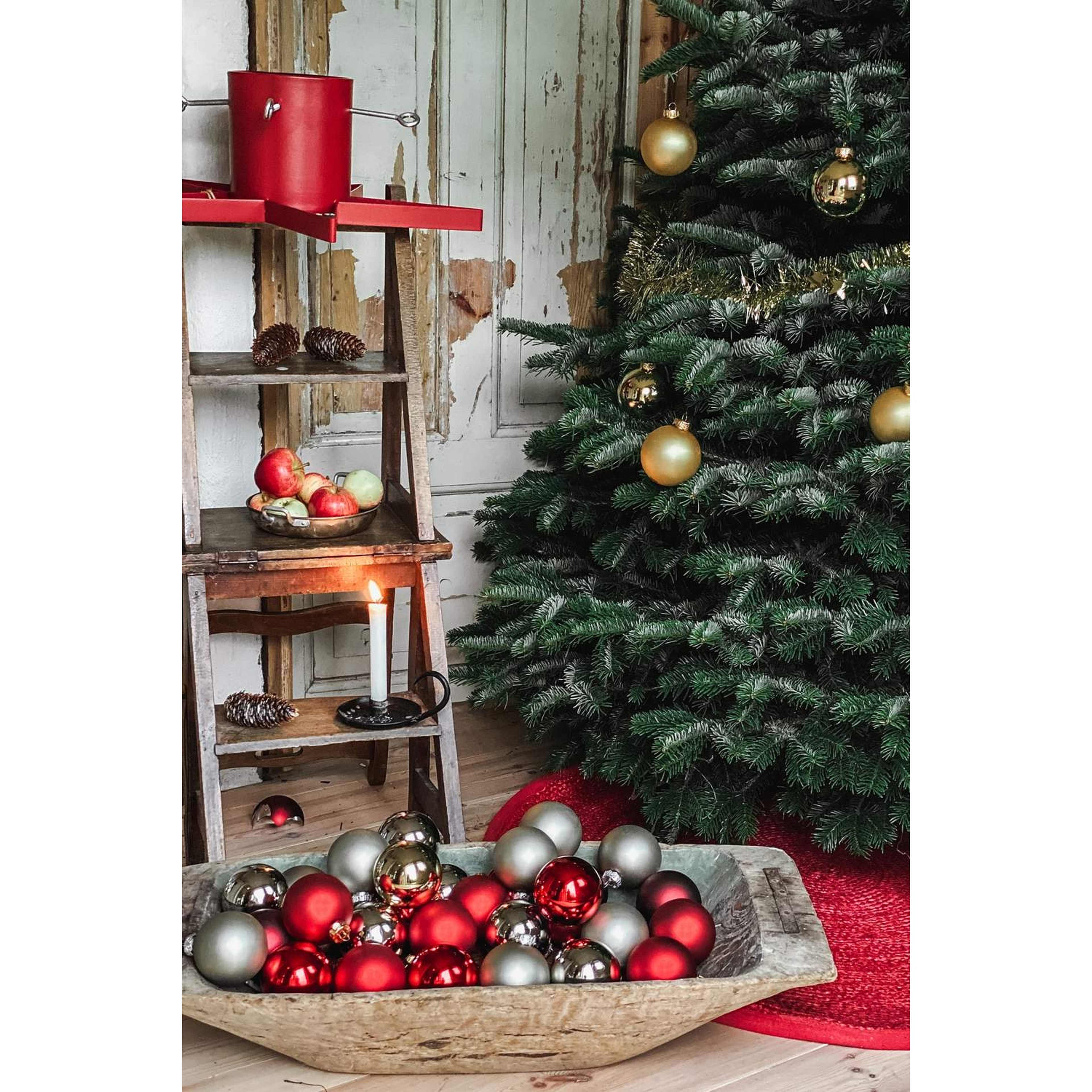 Julgransfot Stand Star, från by Benson, i färgen röd. Klicka för att öppna bilden i stort format