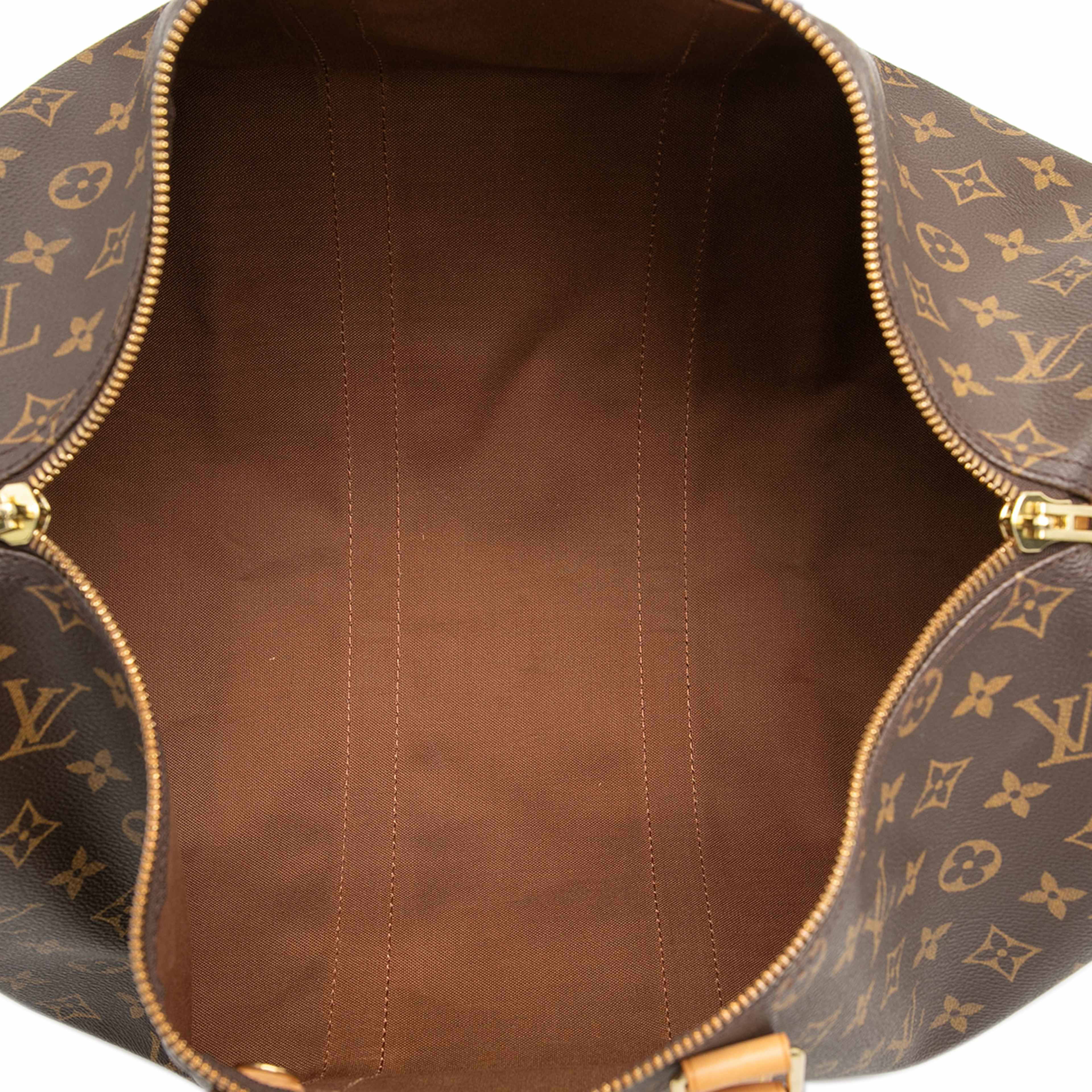 Louis Vuitton Monogram Keepall 45, från Luxclusif, i färgen brown. Klicka för att öppna bilden i stort format