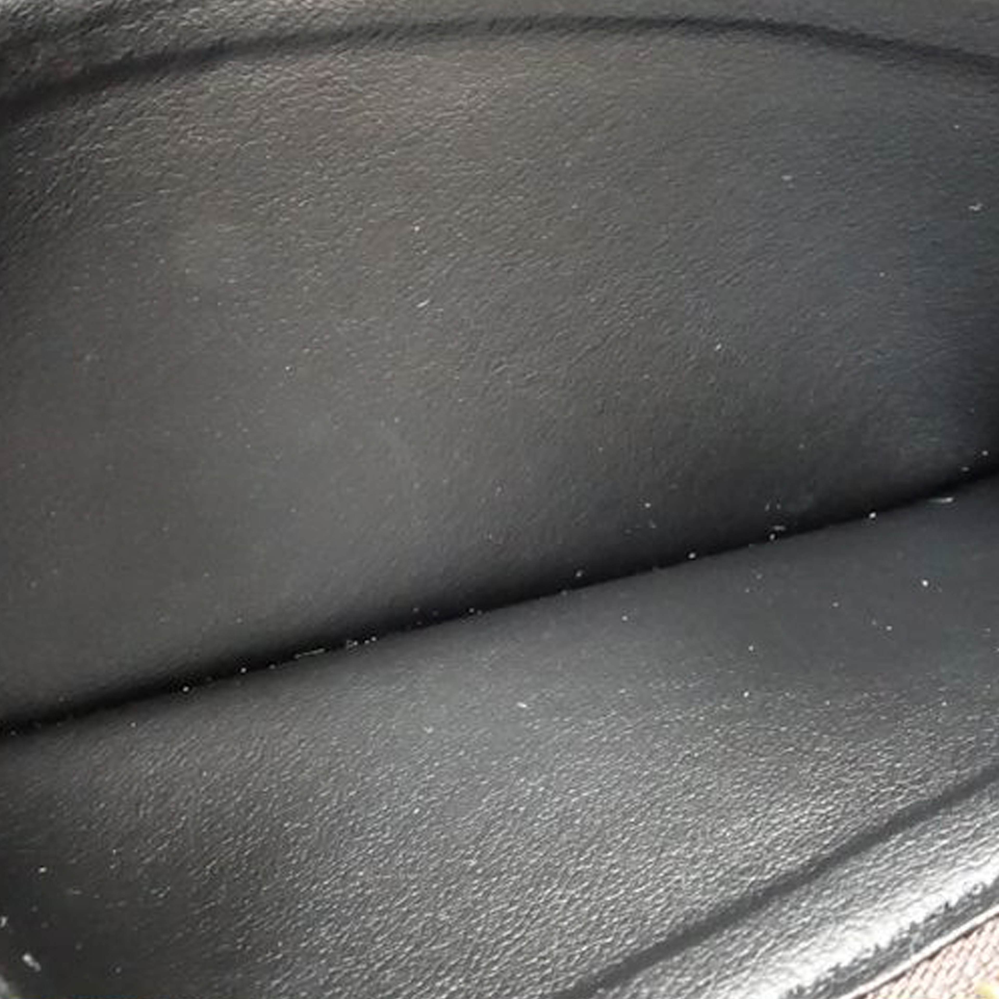 Louis Vuitton Monogram Reverse Clemence Long Wallet, från Luxclusif, i färgen brown. Klicka för att öppna bilden i stort format