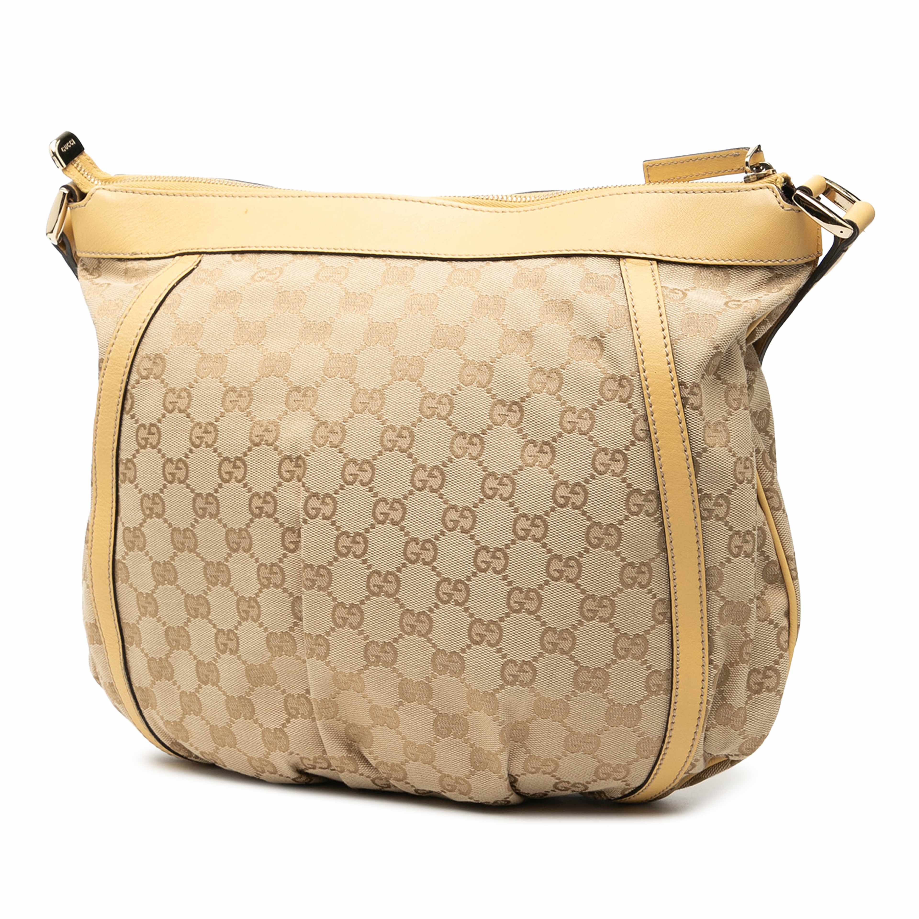 Gucci Gg Canvas Abbey D Ring Crossbody, från Luxclusif, i färgen gul. Klicka för att öppna bilden i stort format