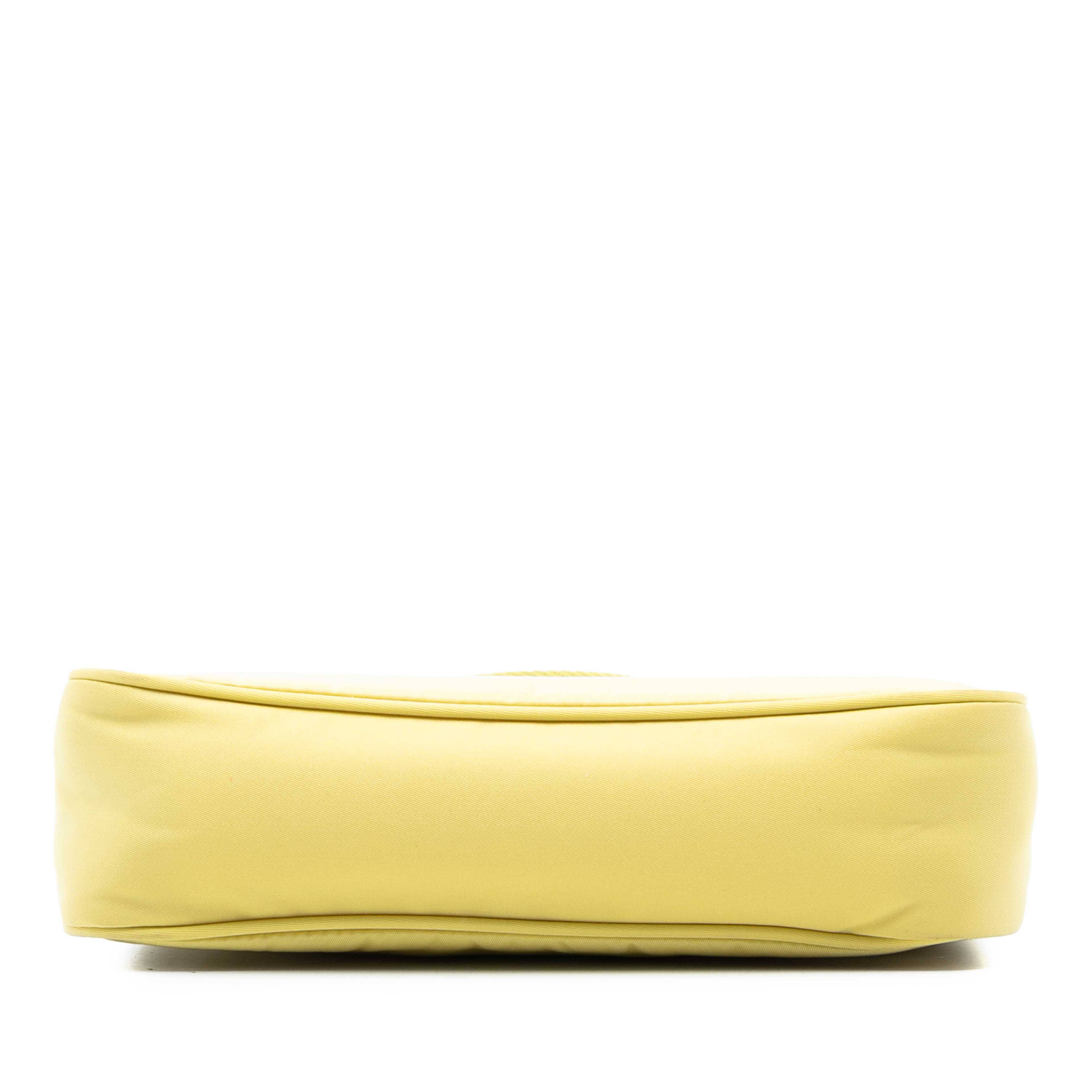 Prada Mini Tessuto Re Edition 2000 Shoulder Bag, från Luxclusif, i färgen light yellow. Klicka för att öppna bilden i stort format