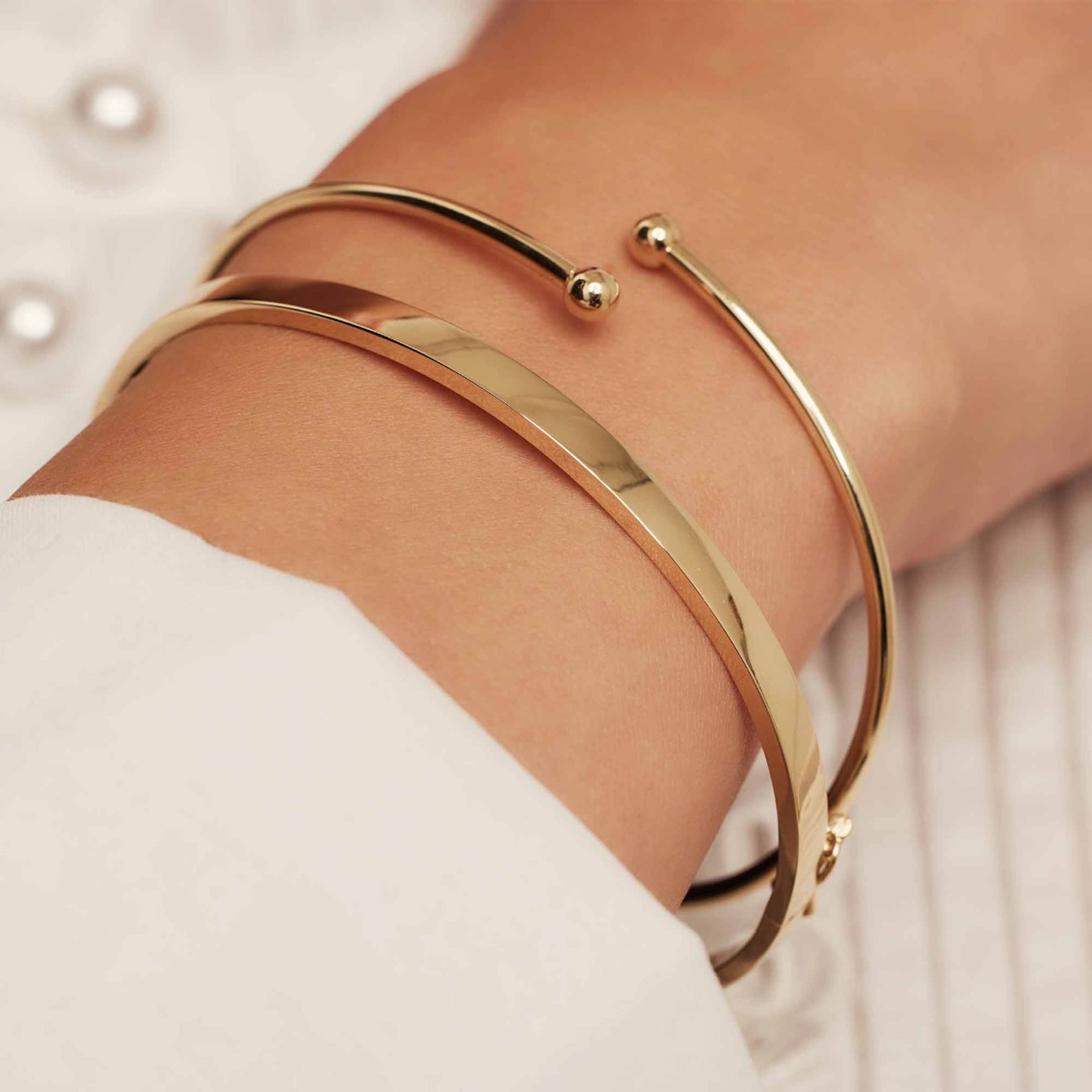 Isabel Bernard 14 Karat Gold Bangle