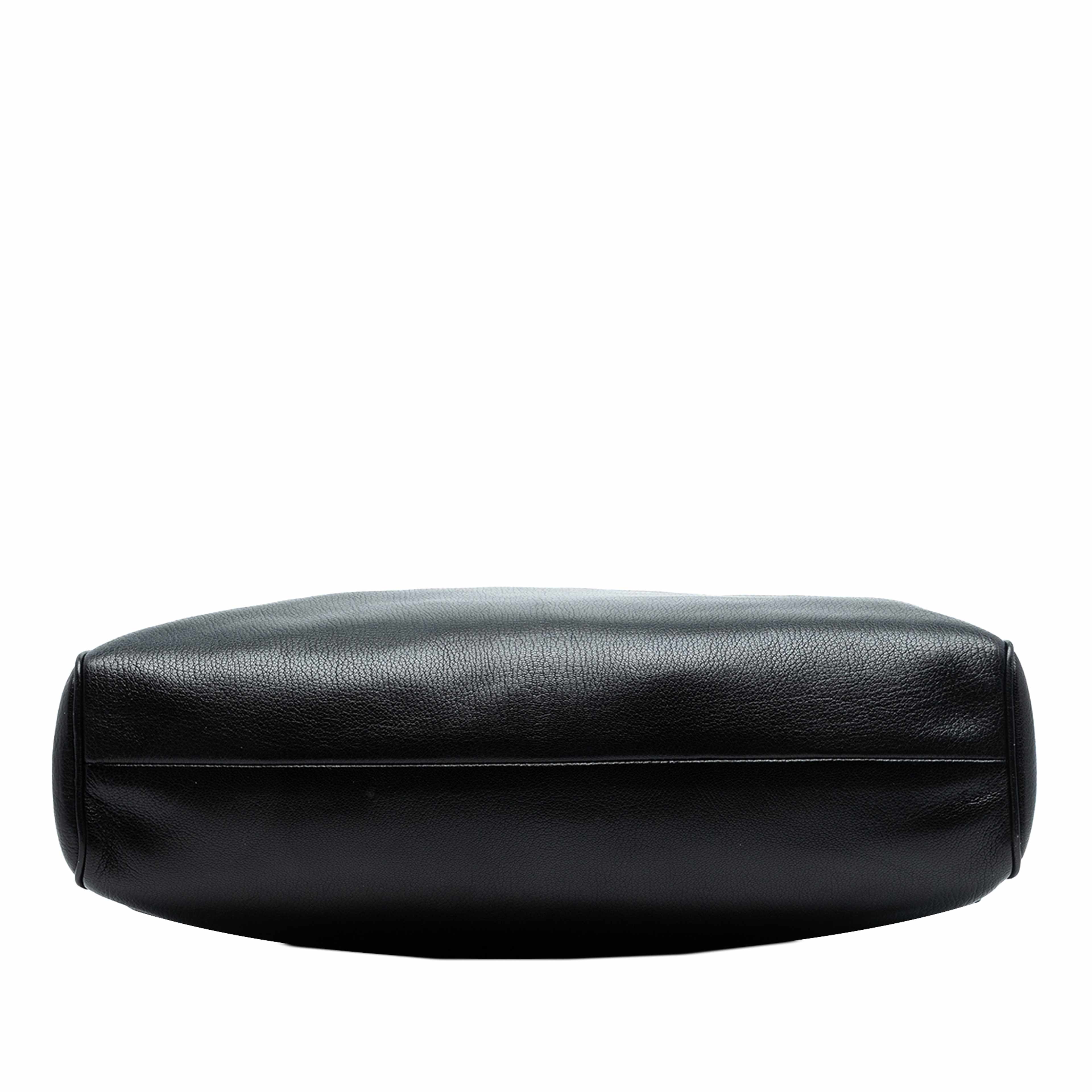 Bottega Veneta Madras Sfumato Brera Handbag, från Luxclusif, i färgen black. Klicka för att öppna bilden i stort format