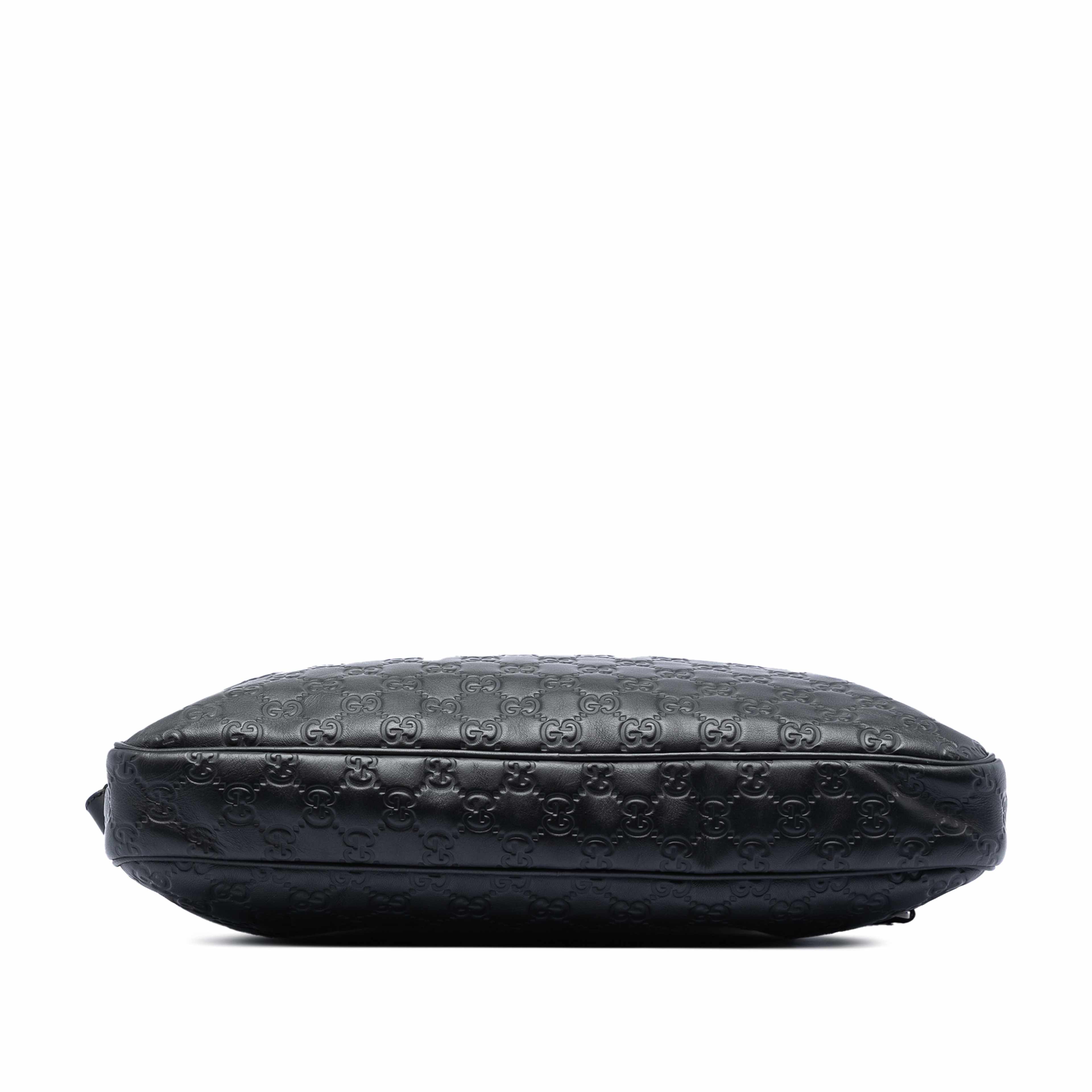 Gucci Guccissima Web Business Bag, från Luxclusif, i färgen black. Klicka för att öppna bilden i stort format