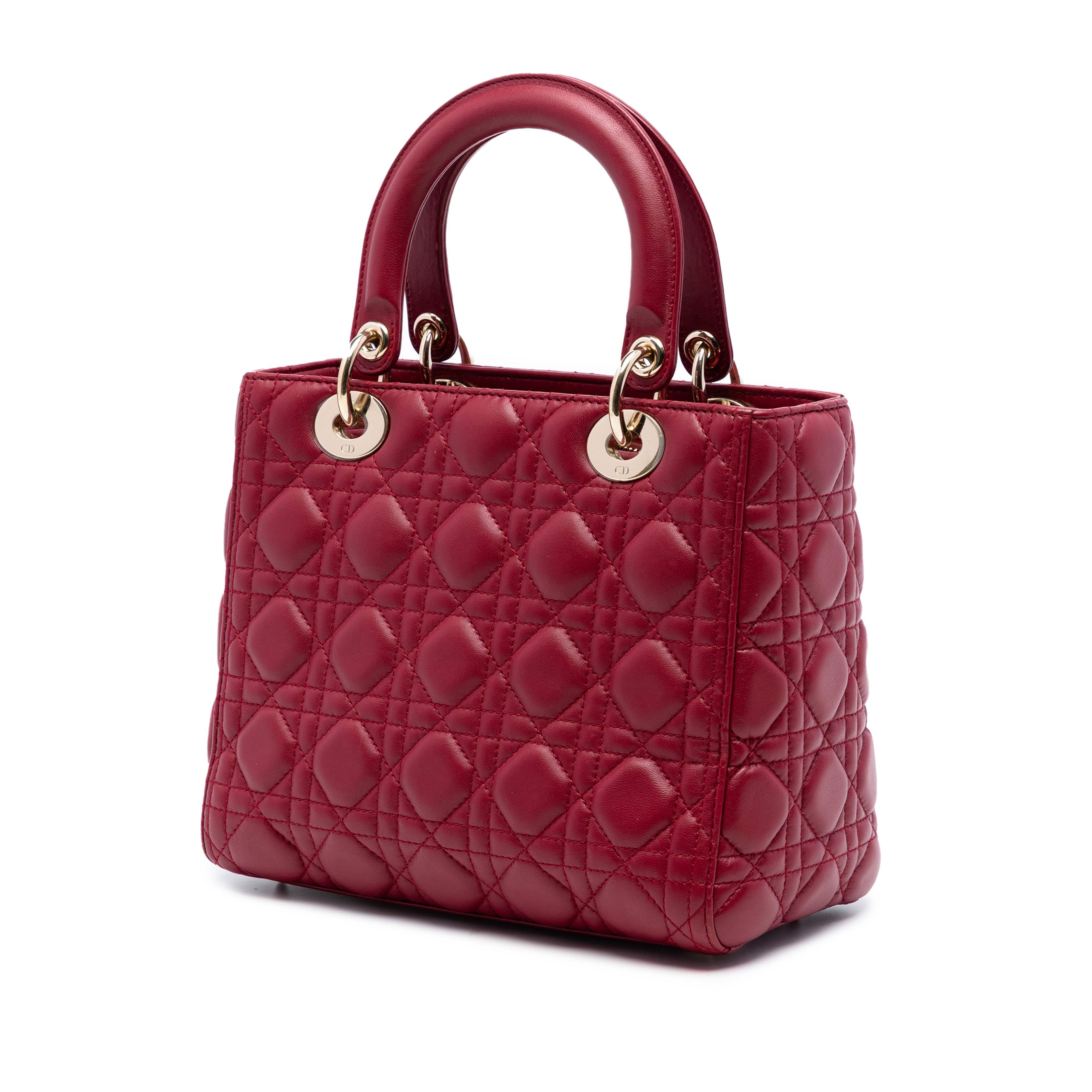 Dior Medium Lambskin Cannage Lady Dior, från Luxclusif, i färgen dark red. Klicka för att öppna bilden i stort format